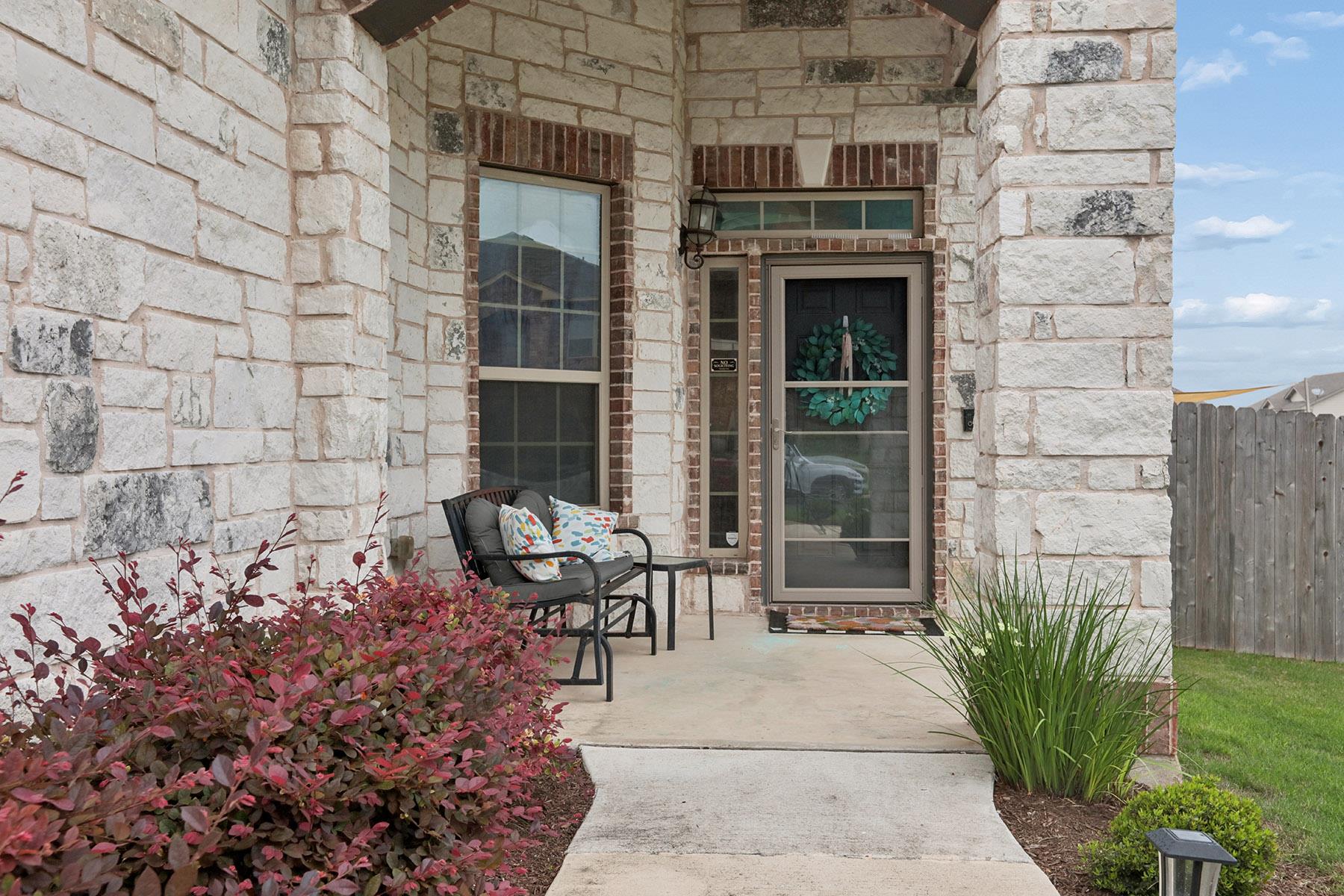 732 Manzano Ln, Pflugerville, TX 78660