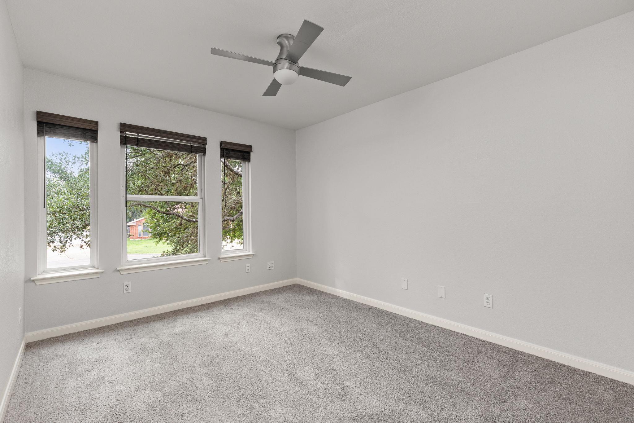 9605 Kangaroo Ln, Austin, TX 78748