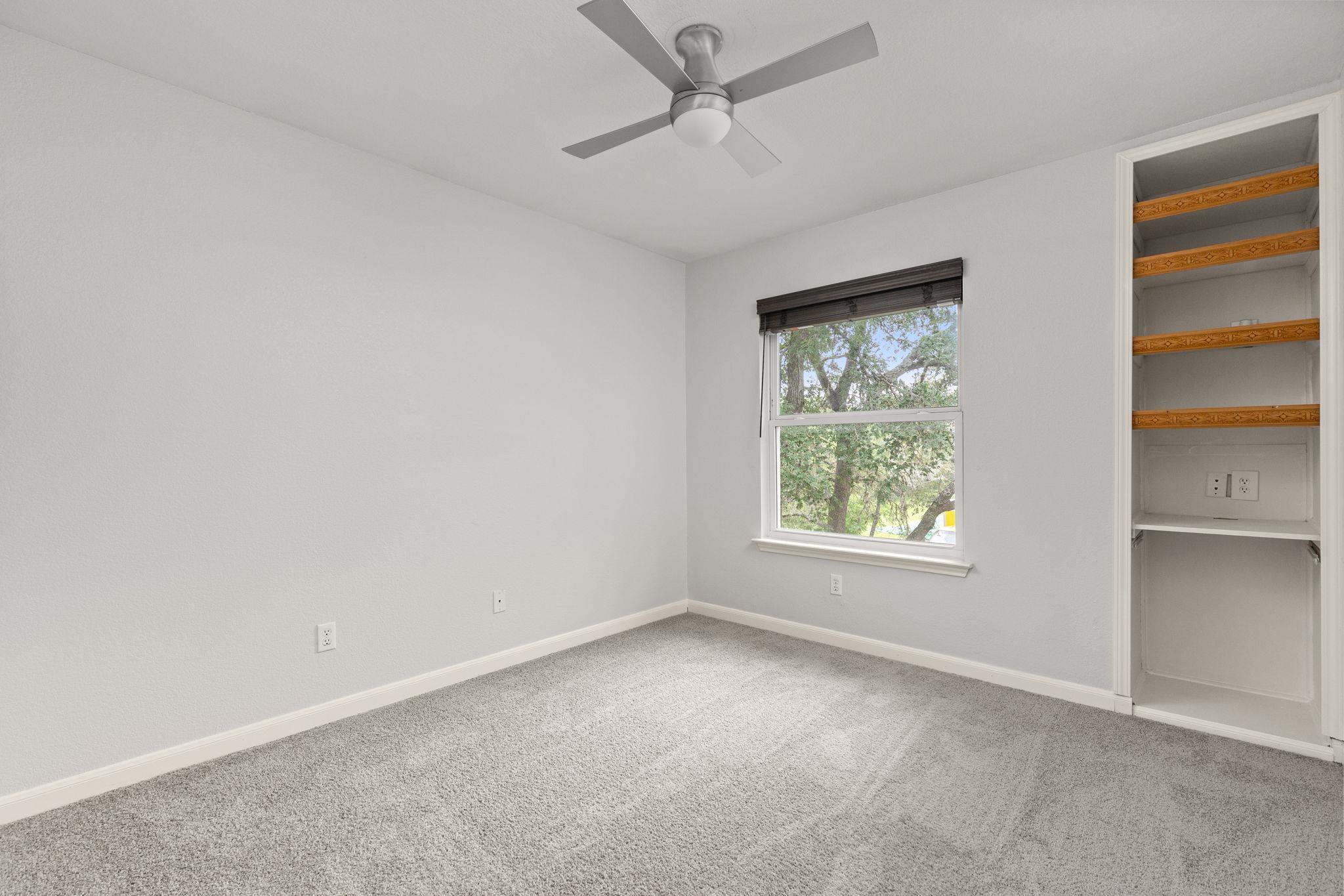 9605 Kangaroo Ln, Austin, TX 78748