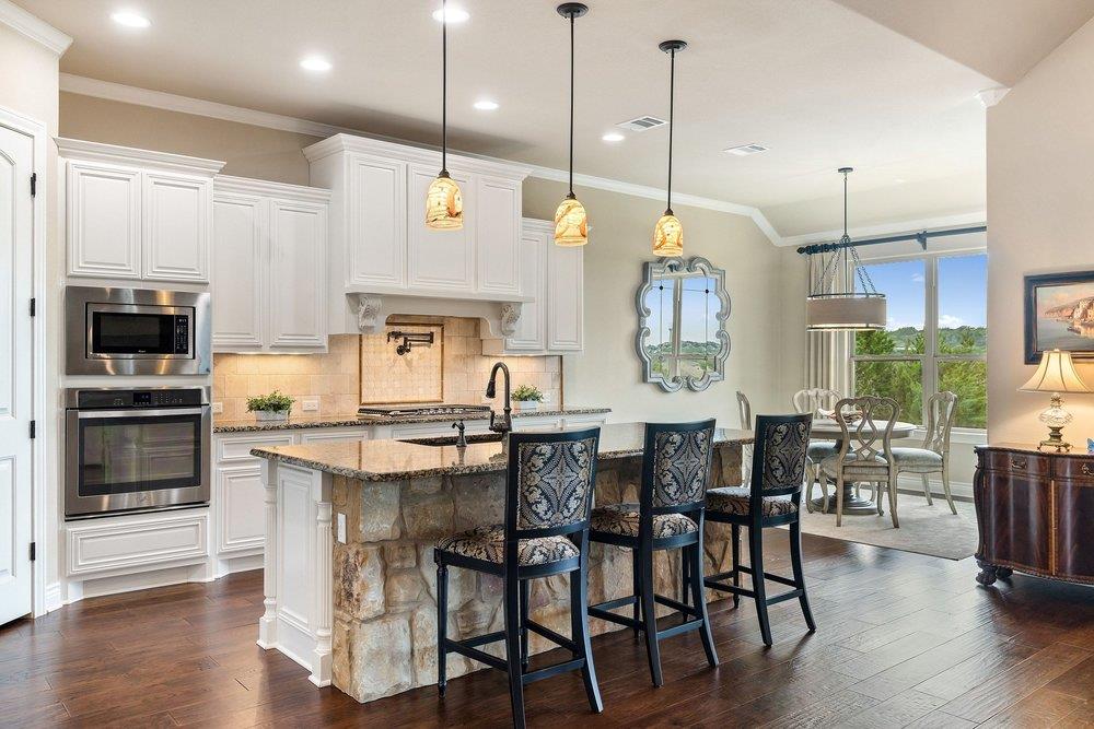 1177 Bluff Woods Dr, Driftwood, TX 78619