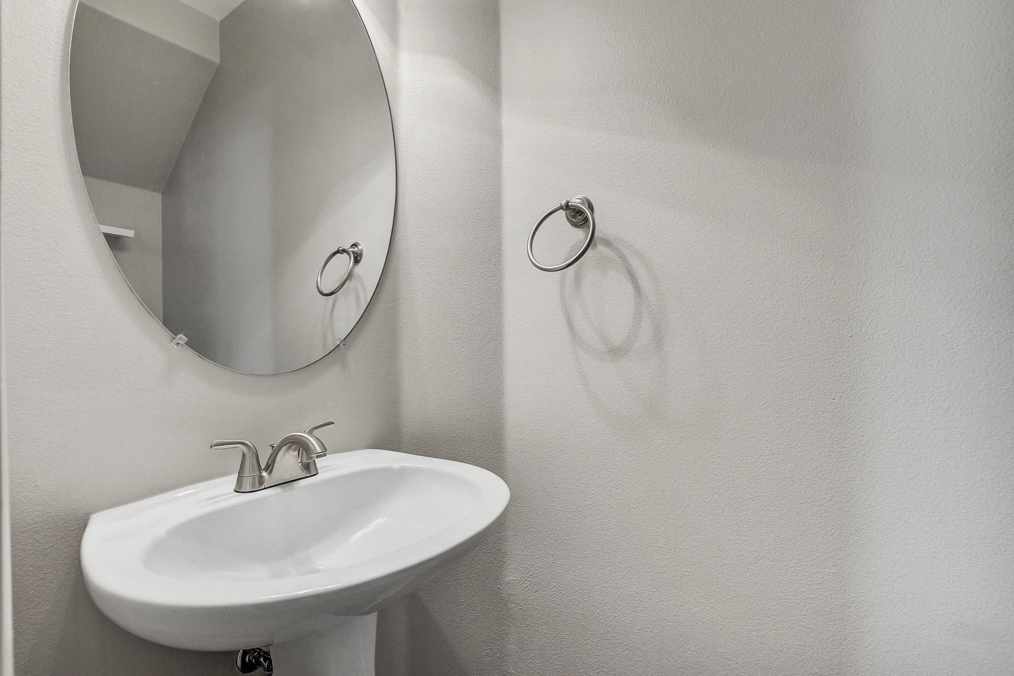 512 Eberhart Ln # 1207, Austin, TX 78745