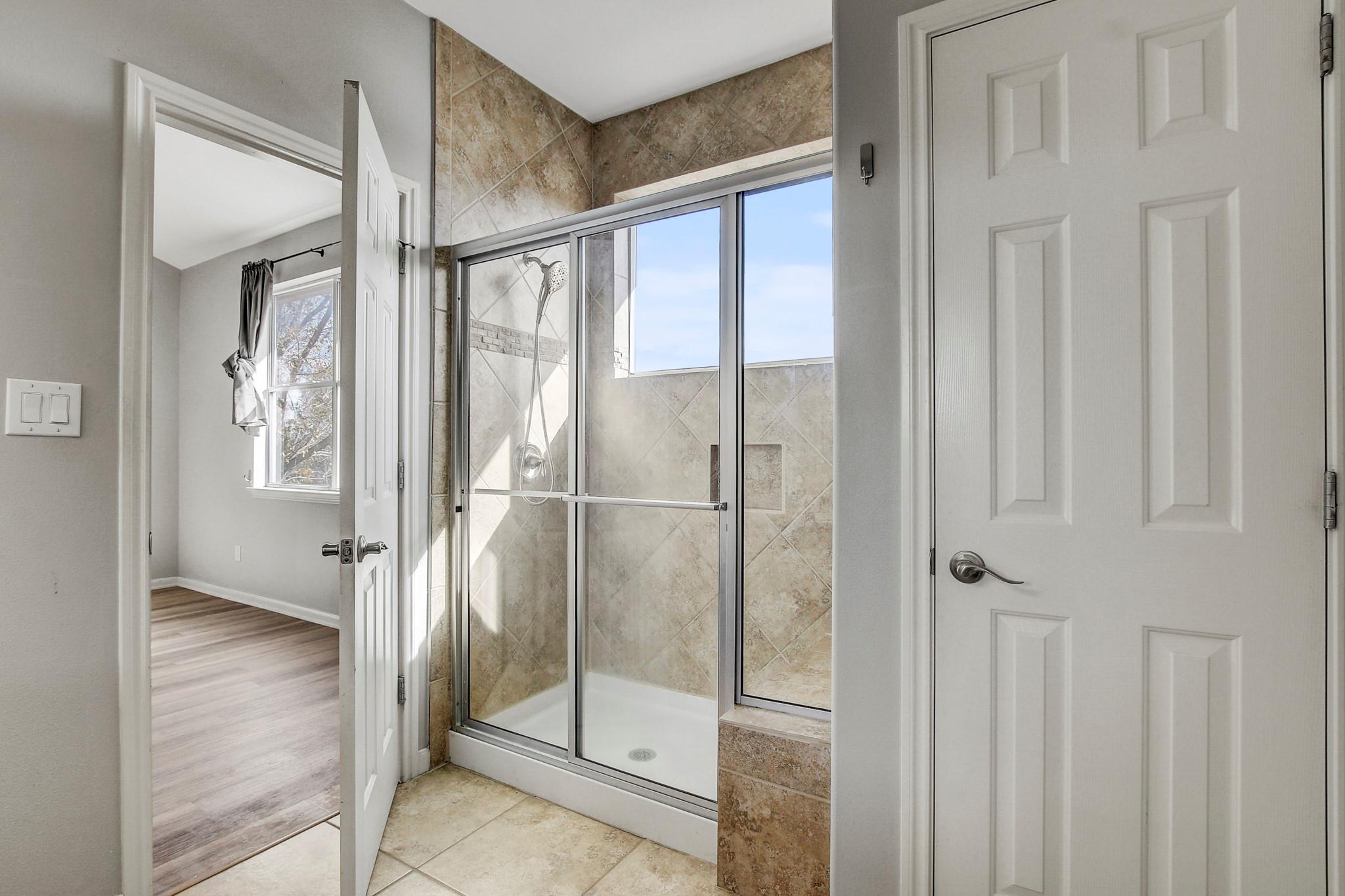 512 Eberhart Ln # 1207, Austin, TX 78745