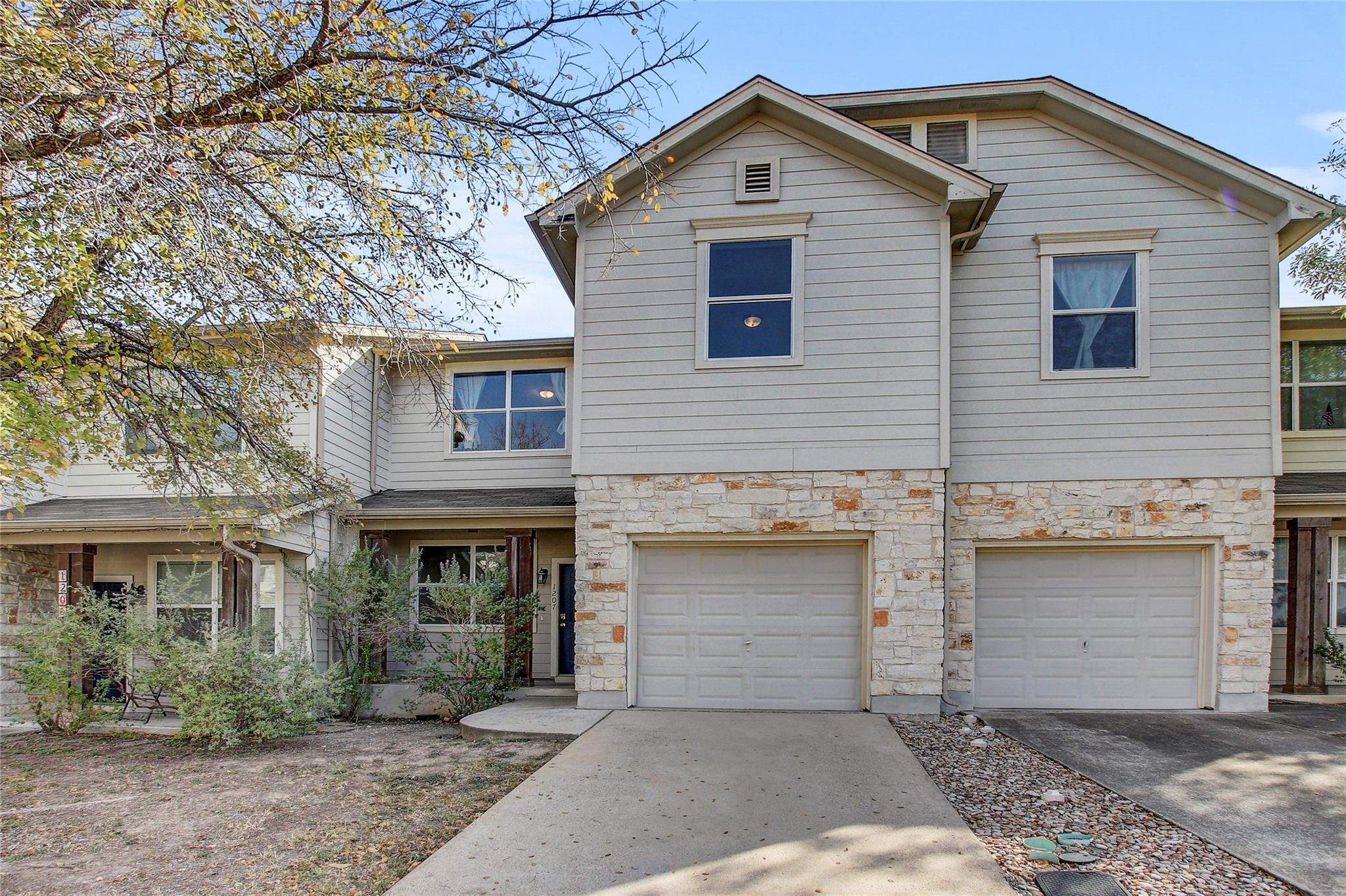 512 Eberhart Ln # 1207, Austin, TX 78745