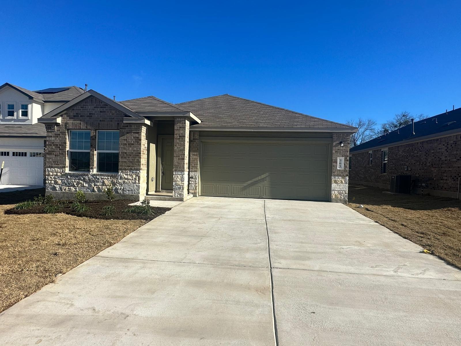 365 Sonterra Dr, San Marcos, TX 78666