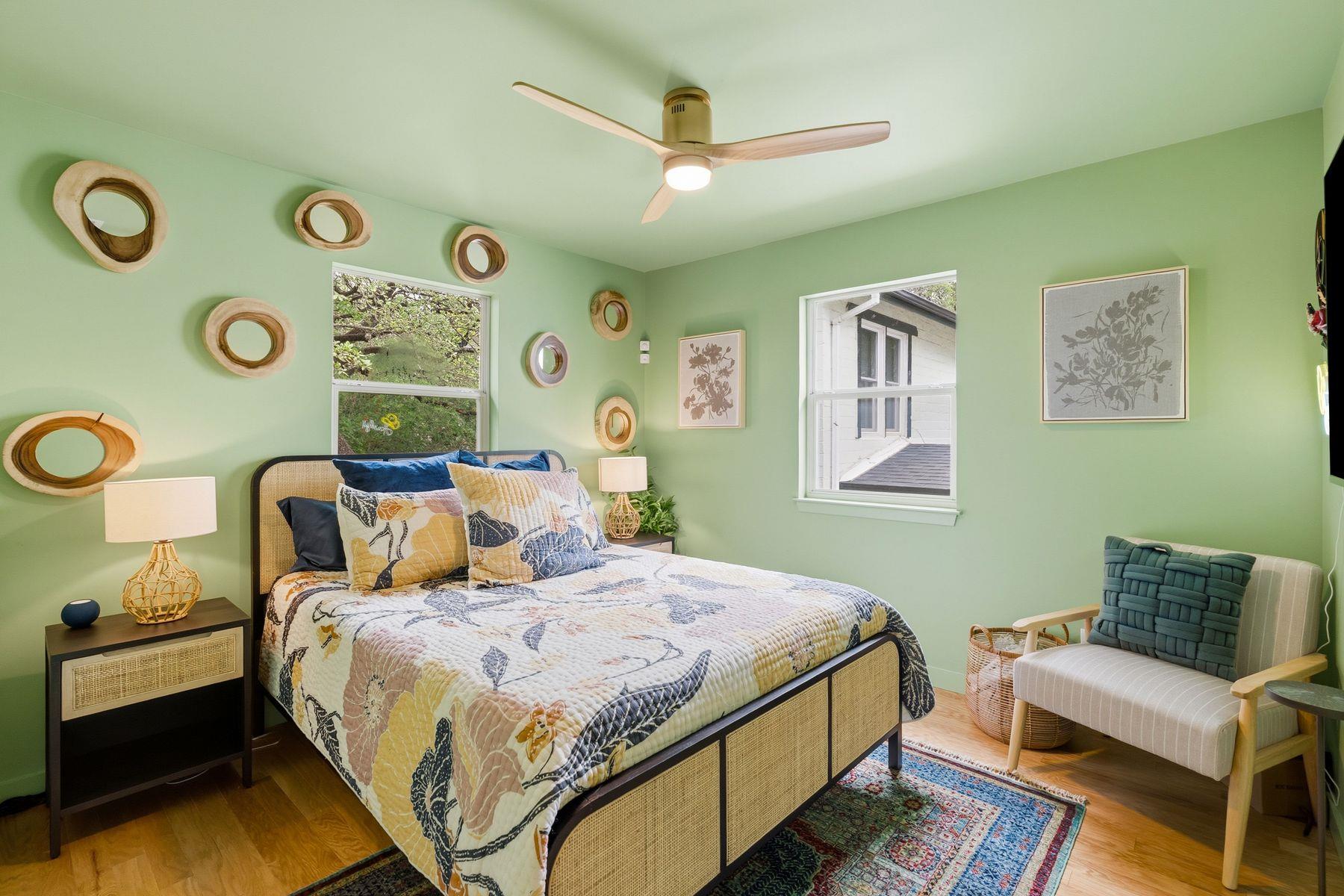 1106 Mission Rdg # B, Austin, TX 78704