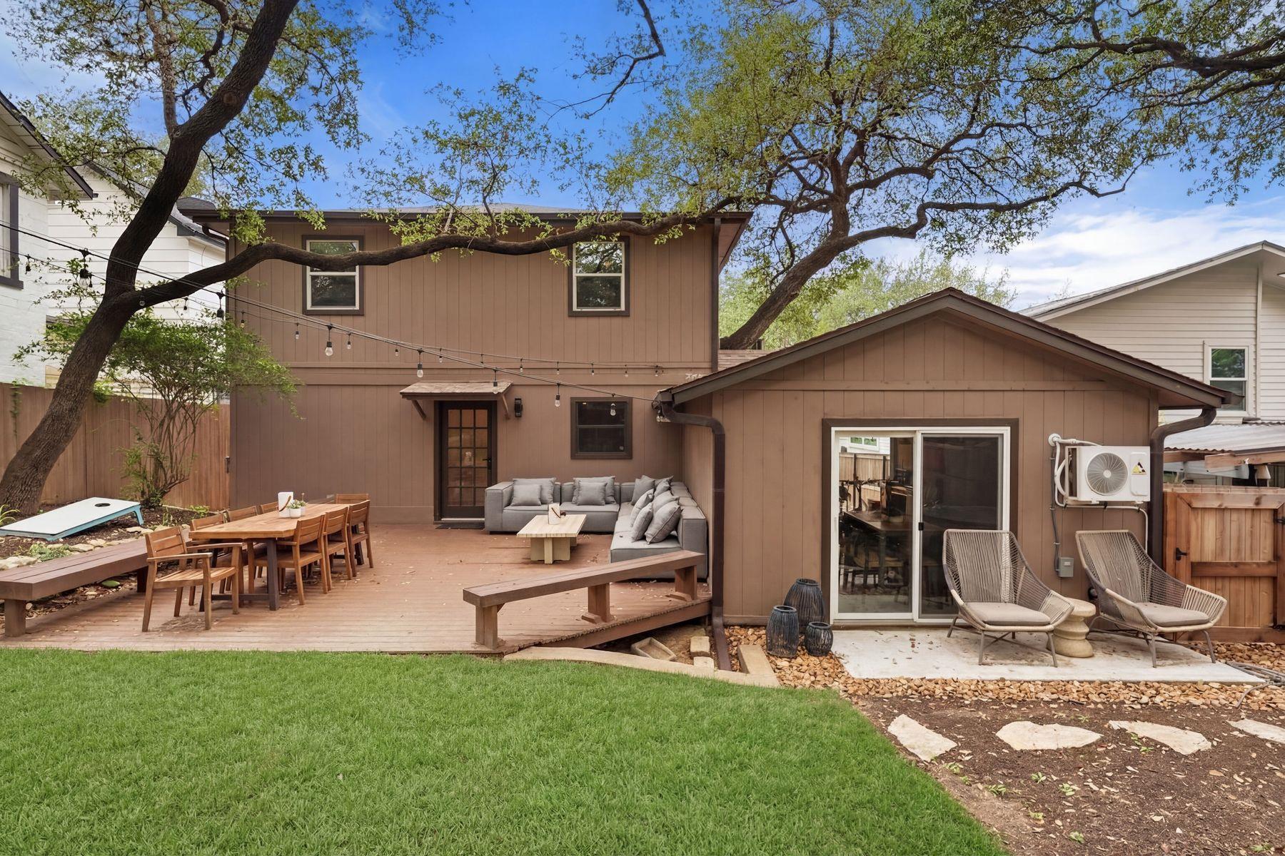 1106 Mission Rdg # B, Austin, TX 78704