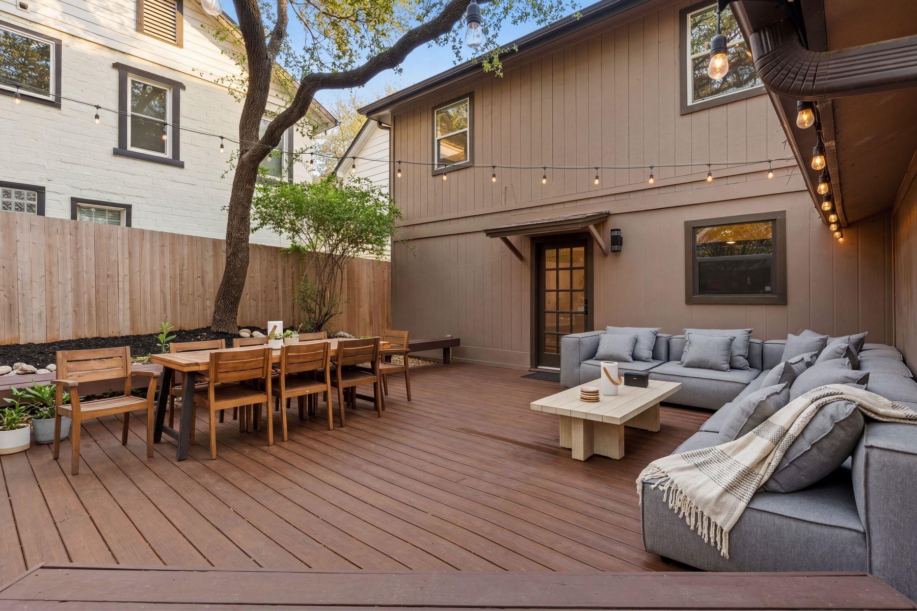 1106 Mission Rdg # B, Austin, TX 78704