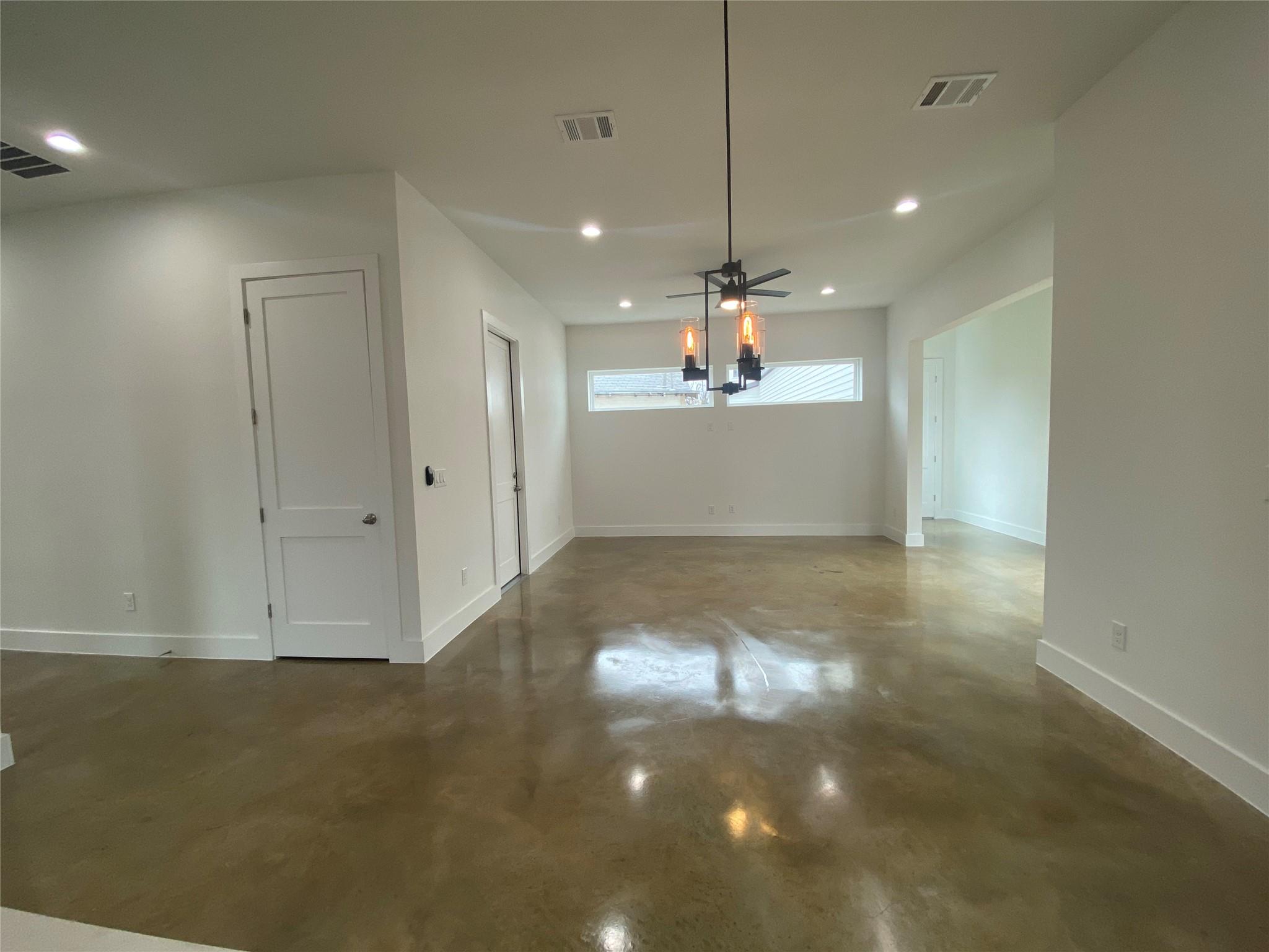 1916 Webberville Rd # B, Austin, TX 78721