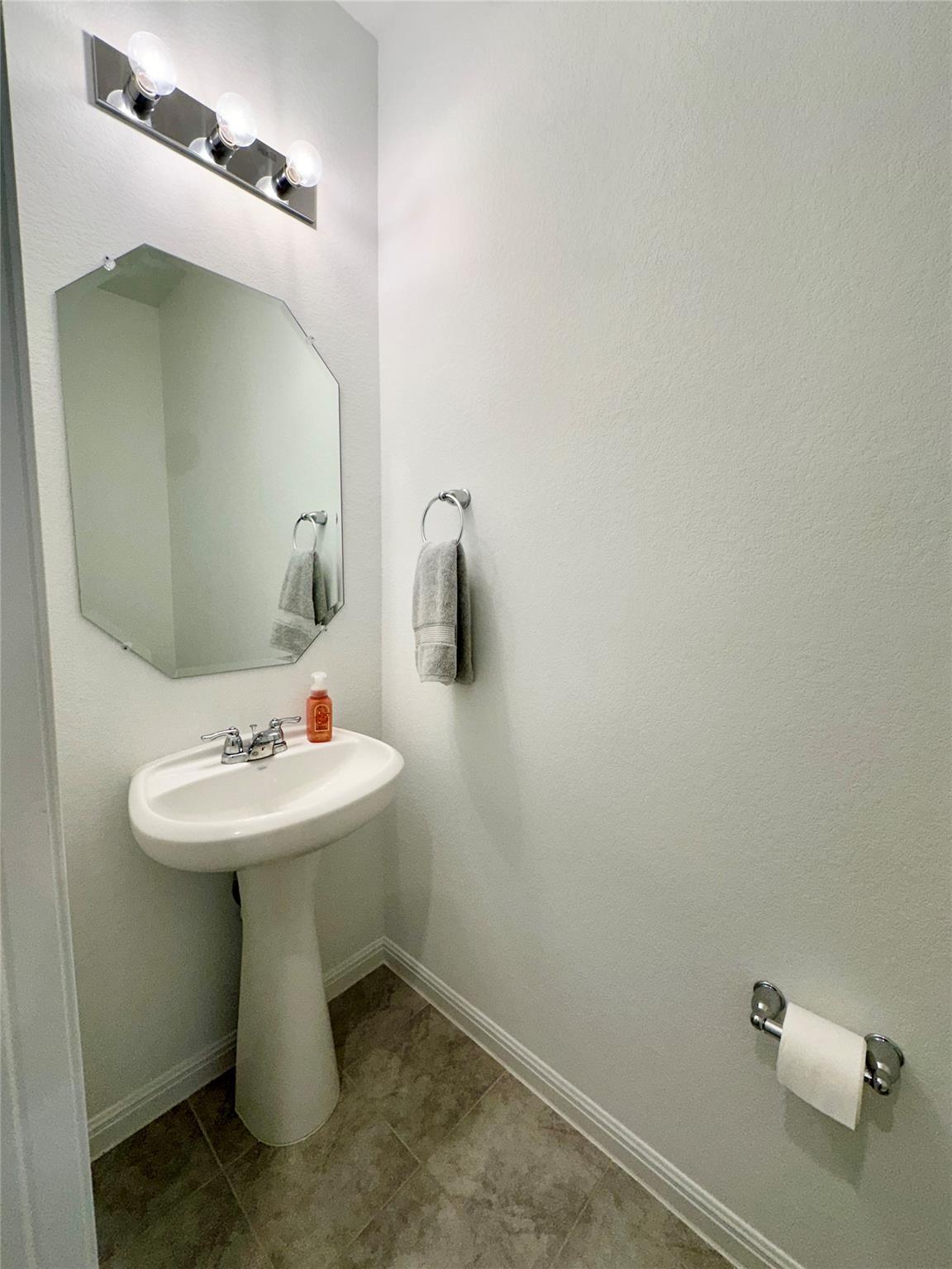 2009 Winston Way, Leander, TX 78641