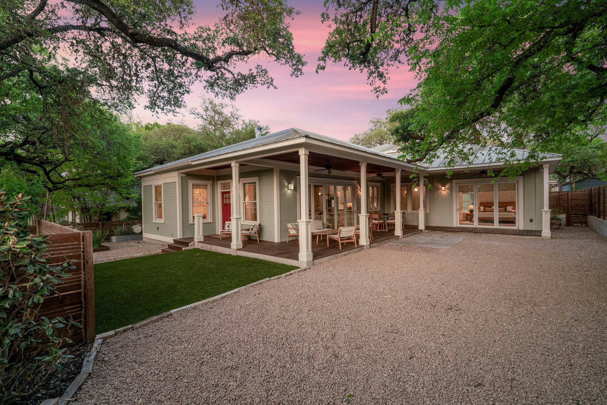 1701 Brackenridge St, Austin, TX 78704