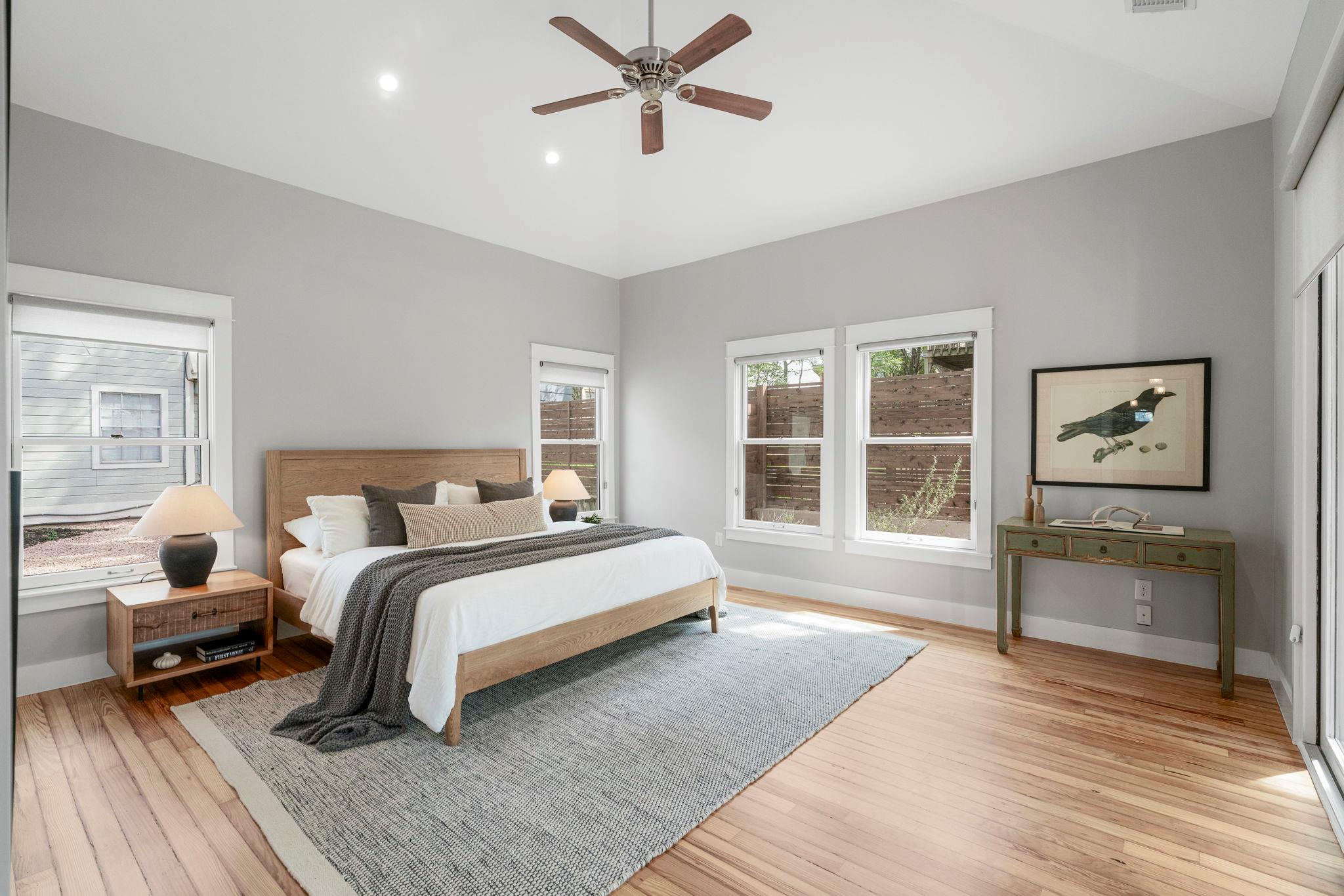 1701 Brackenridge St, Austin, TX 78704