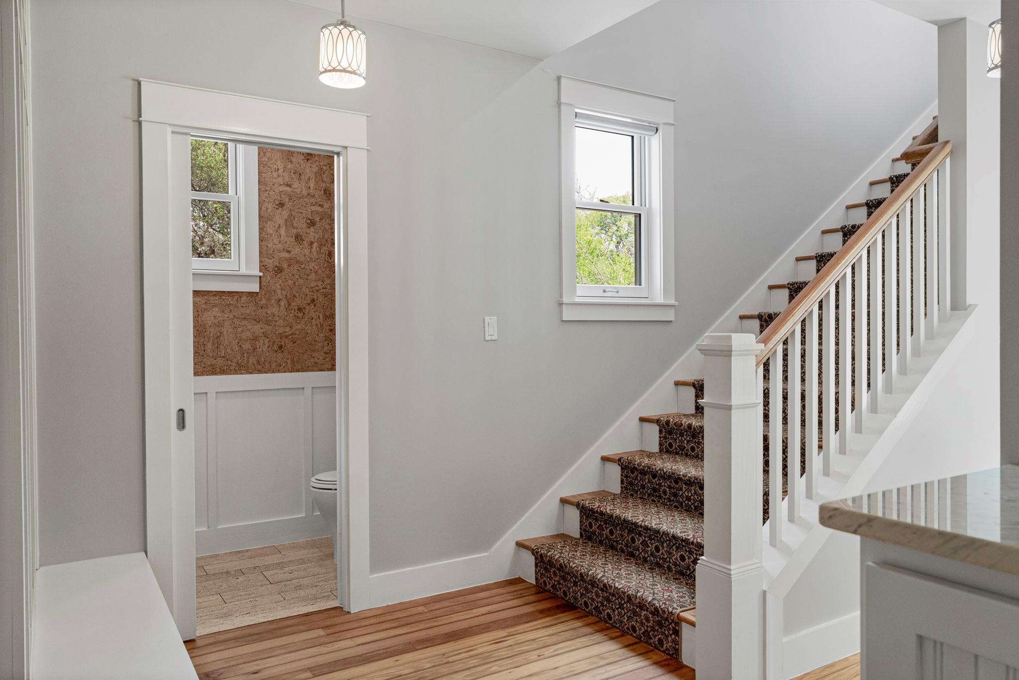 1701 Brackenridge St, Austin, TX 78704