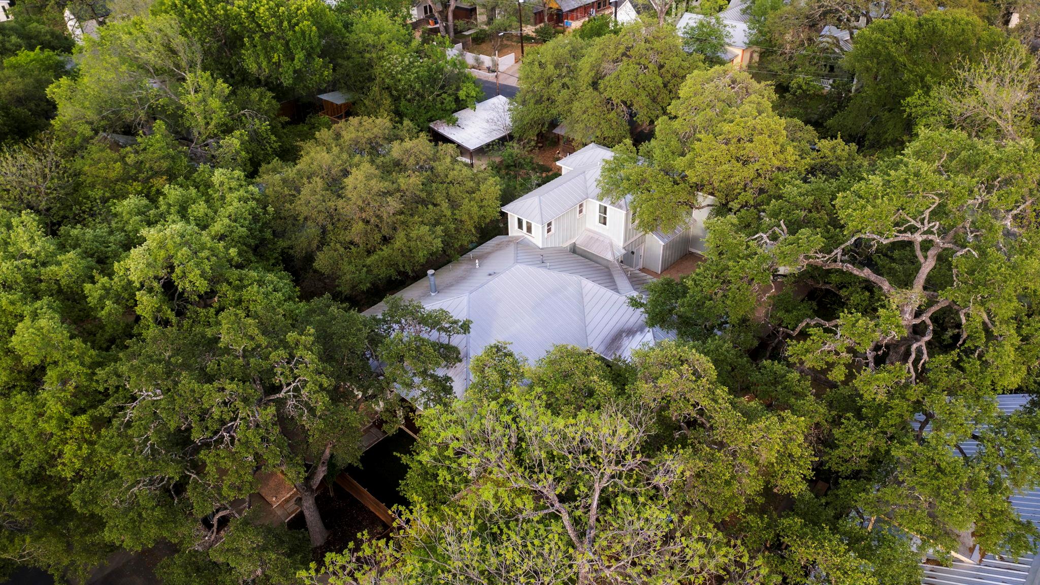 1701 Brackenridge St, Austin, TX 78704