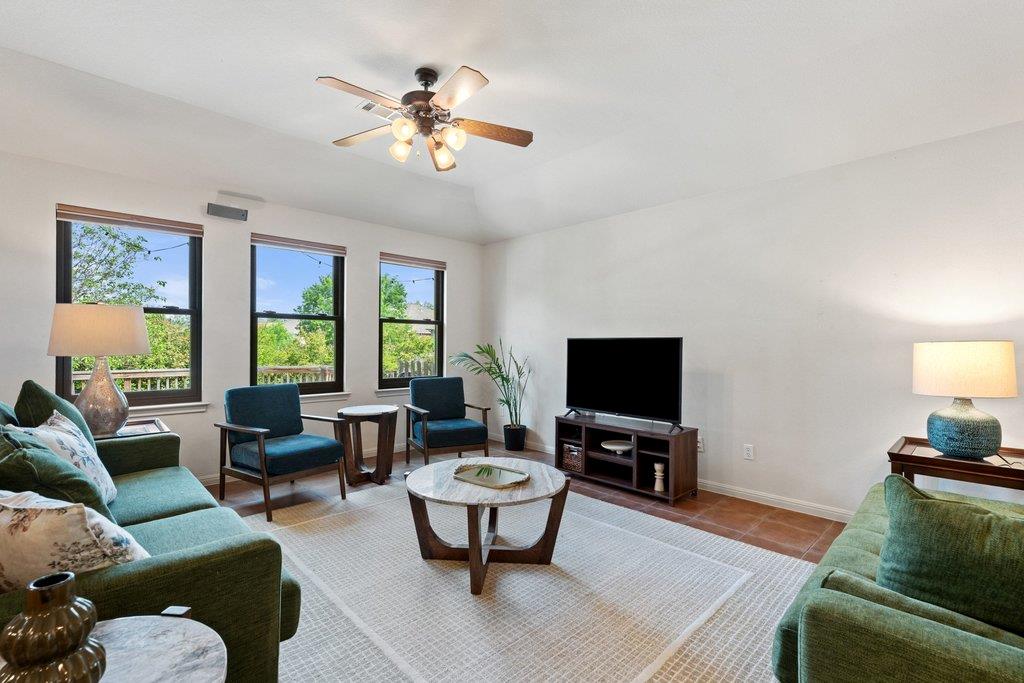 11508 Gossamer Dr, Austin, TX 78754