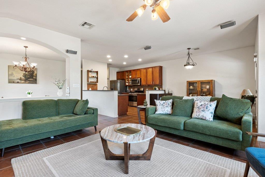 11508 Gossamer Dr, Austin, TX 78754