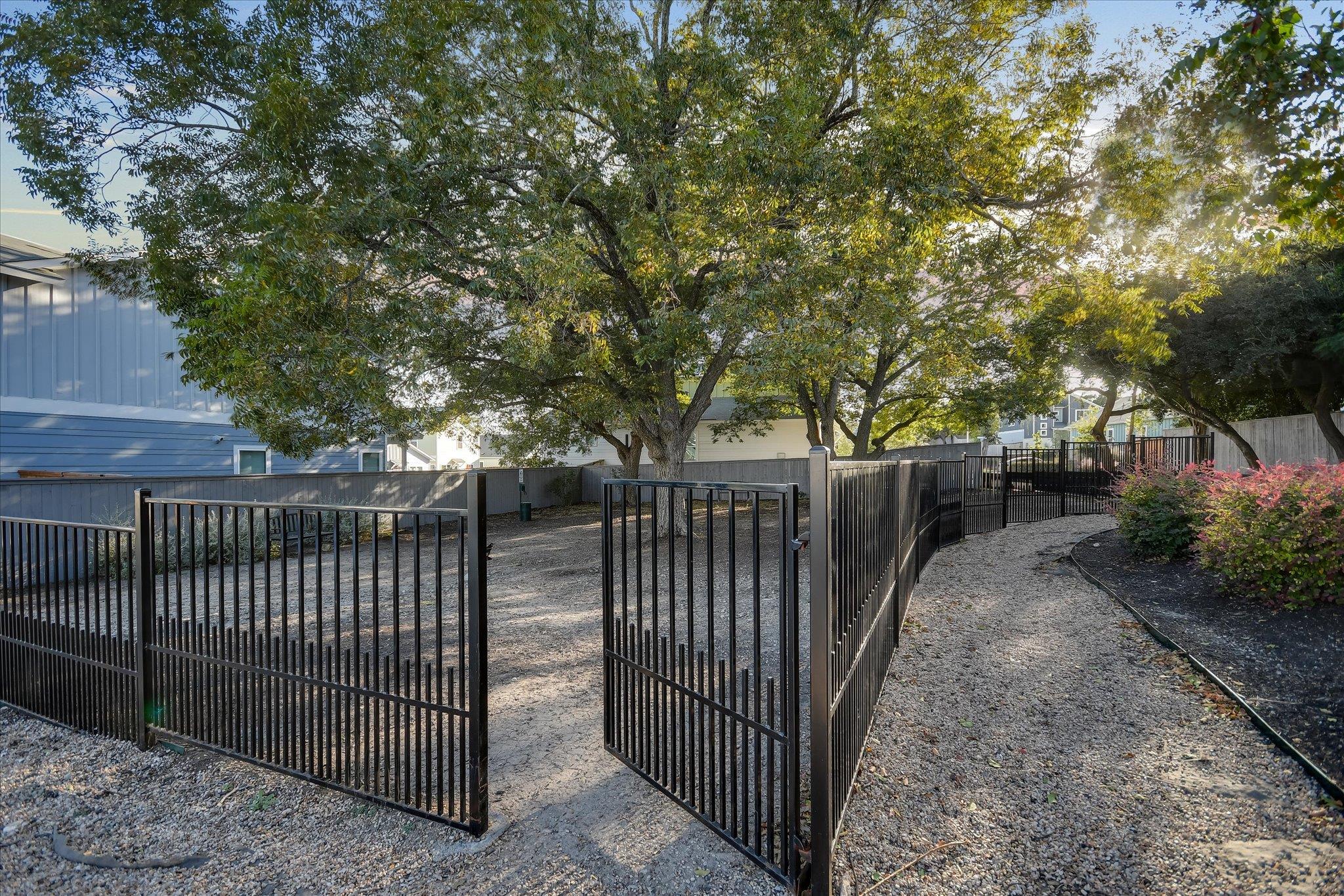 100 Virtus Bnd, Austin, TX 78702