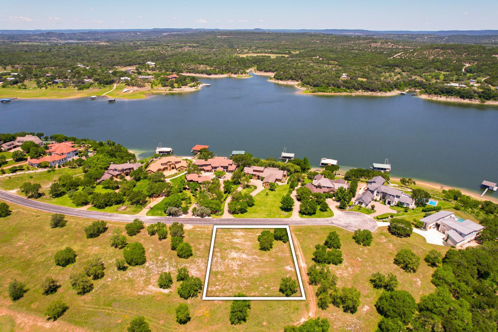 3417 Kahala Sunset Dr, Spicewood, TX 78669