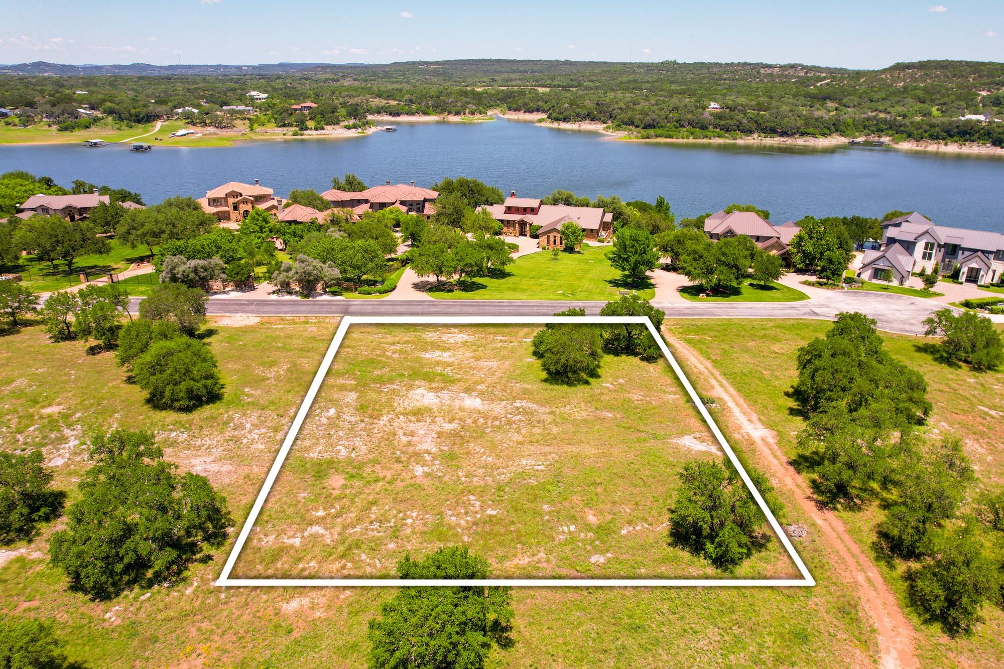 3417 Kahala Sunset Dr, Spicewood, TX 78669