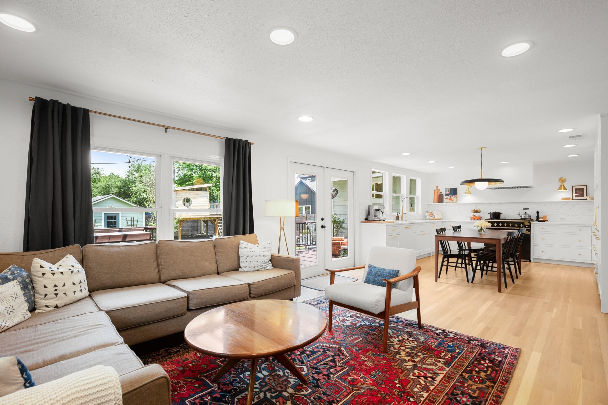 2010 Alegria Rd, Austin, TX 78757