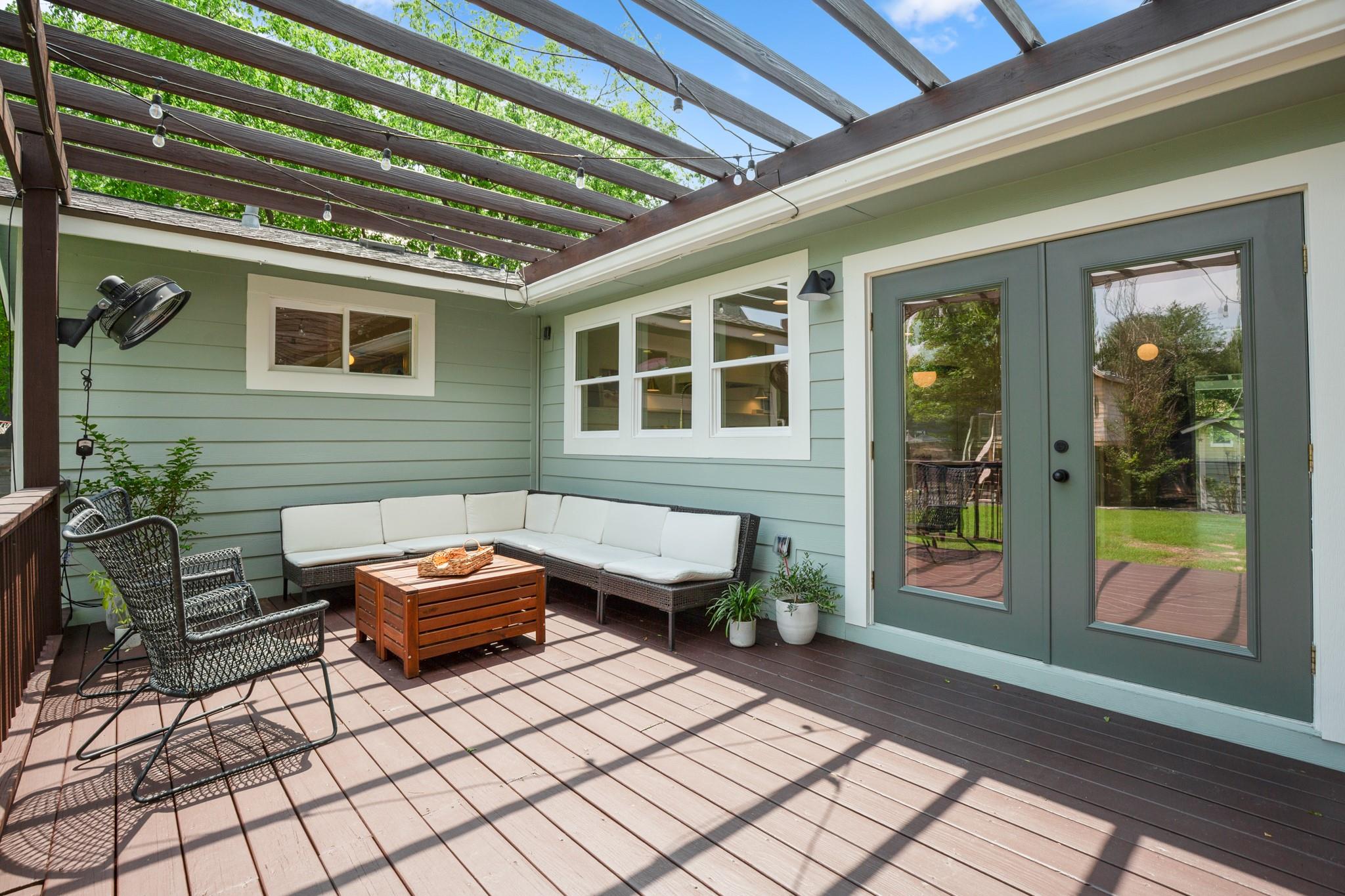 2010 Alegria Rd, Austin, TX 78757