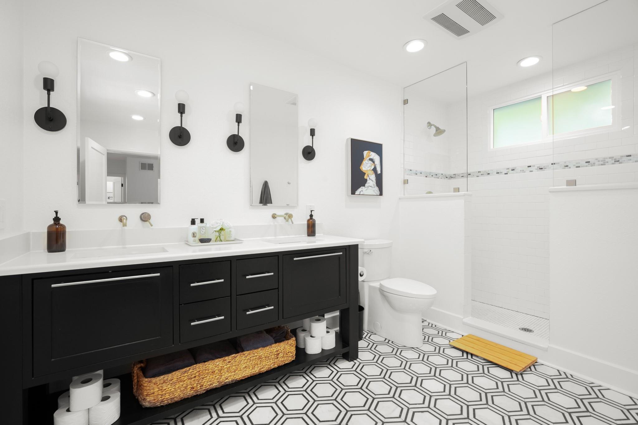 2010 Alegria Rd, Austin, TX 78757