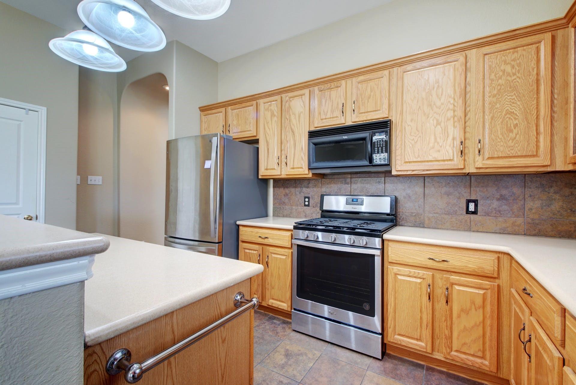 904 Black Canyon St, Pflugerville, TX 78660