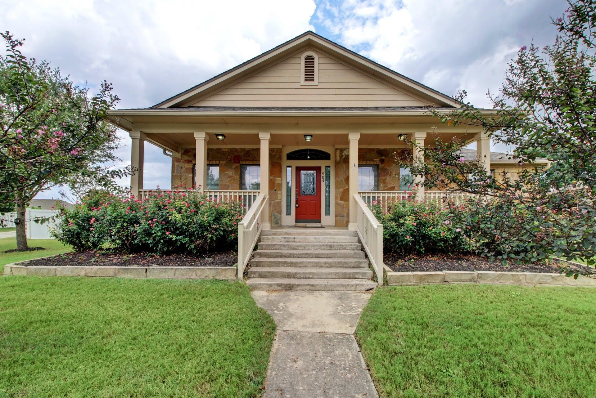 904 Black Canyon St, Pflugerville, TX 78660