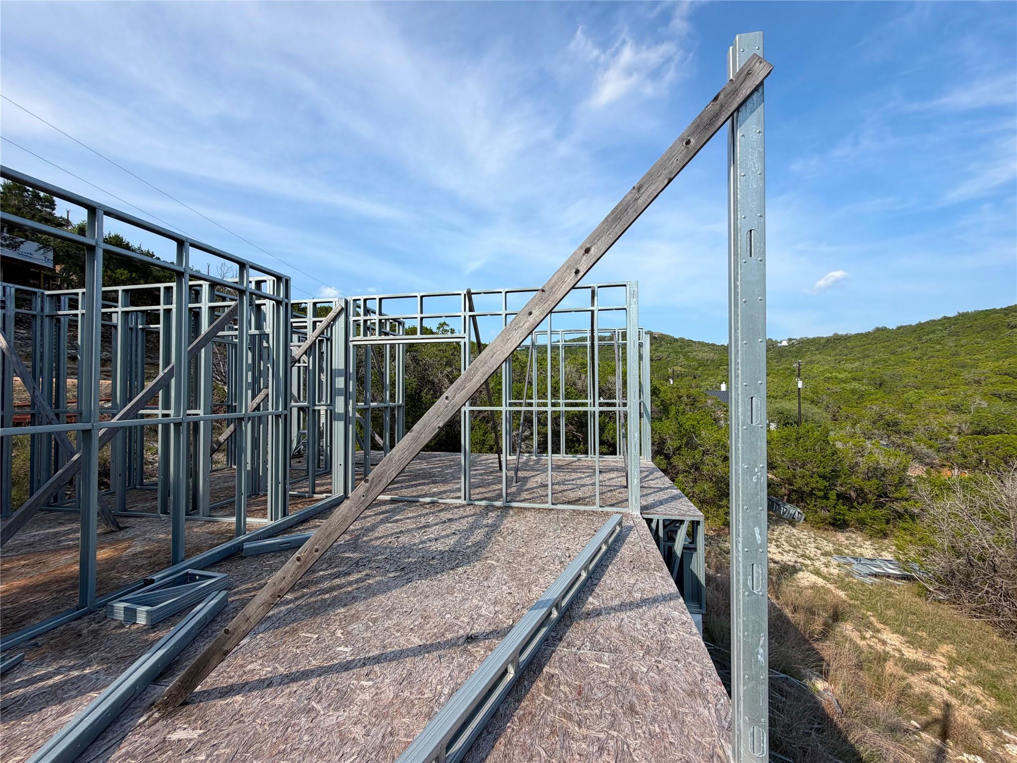 1362 Rockmoor, Canyon Lake, TX 78133