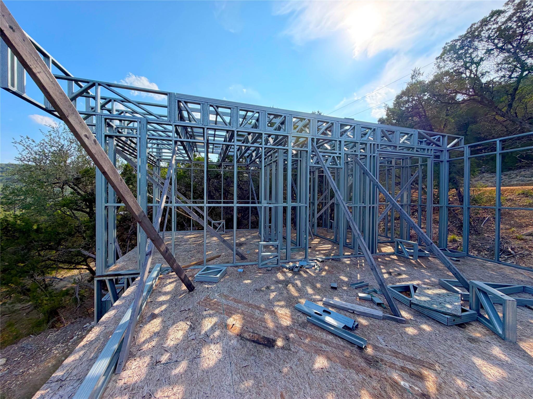 1362 Rockmoor, Canyon Lake, TX 78133