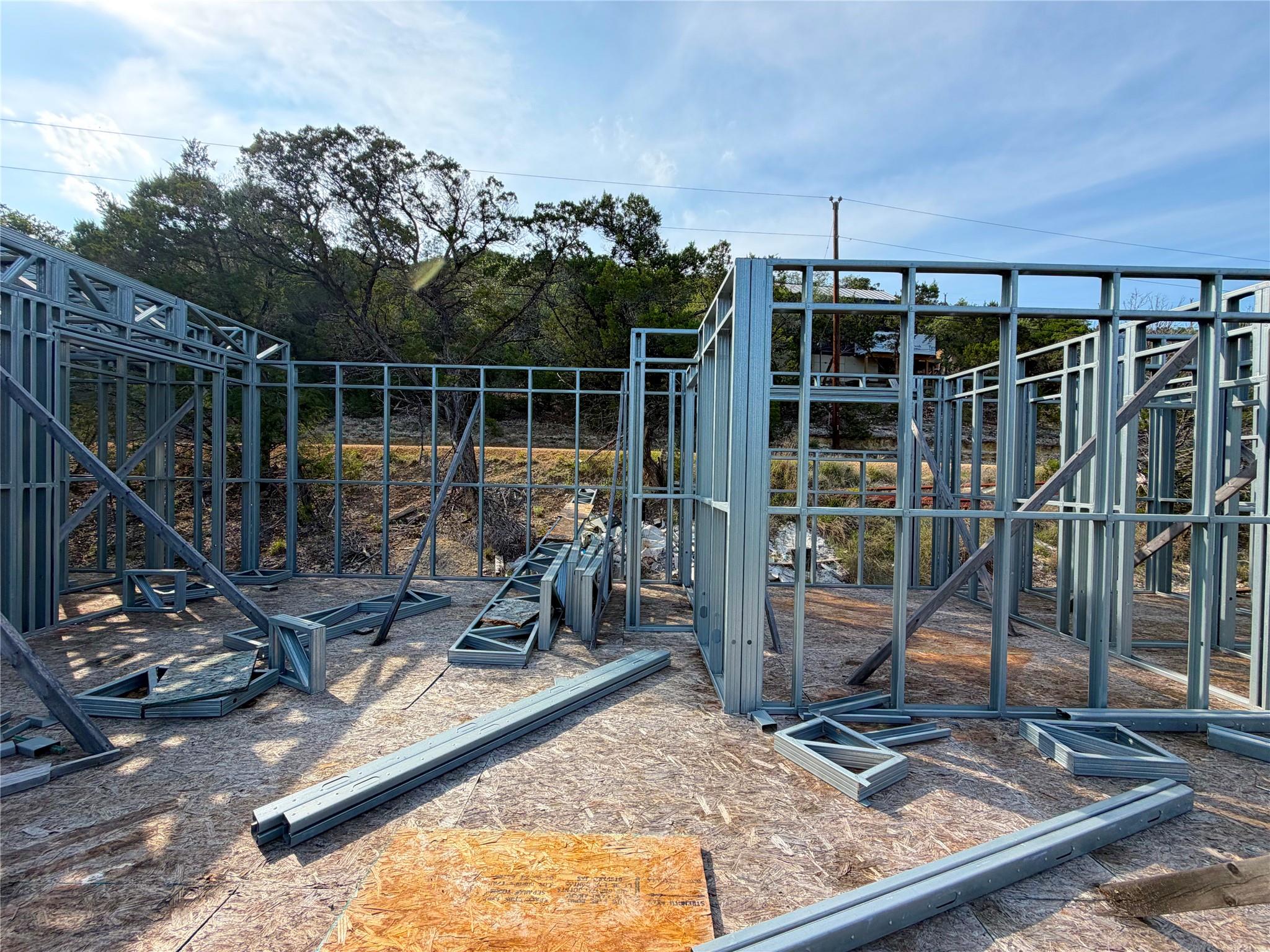 1362 Rockmoor, Canyon Lake, TX 78133