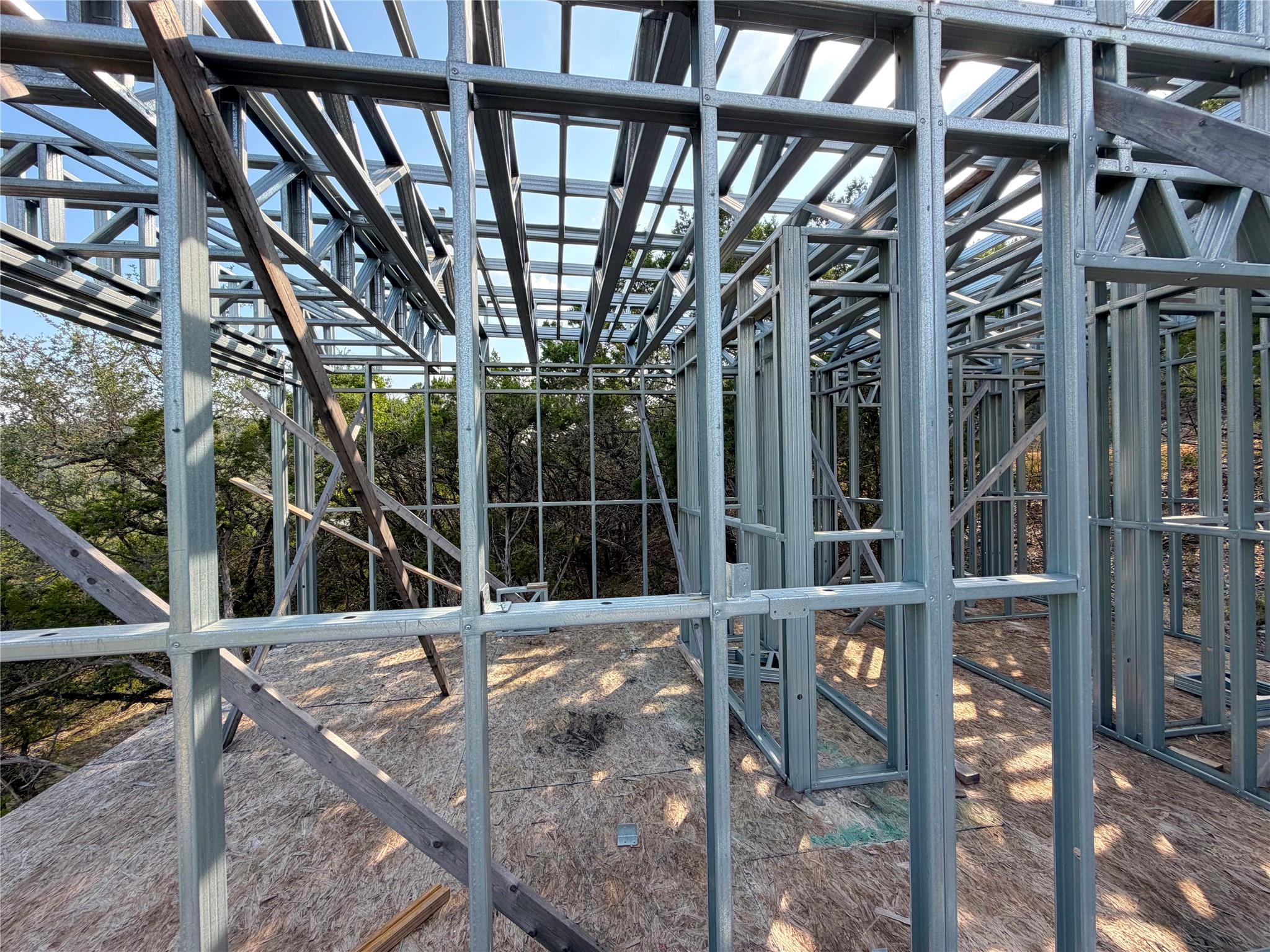 1362 Rockmoor, Canyon Lake, TX 78133