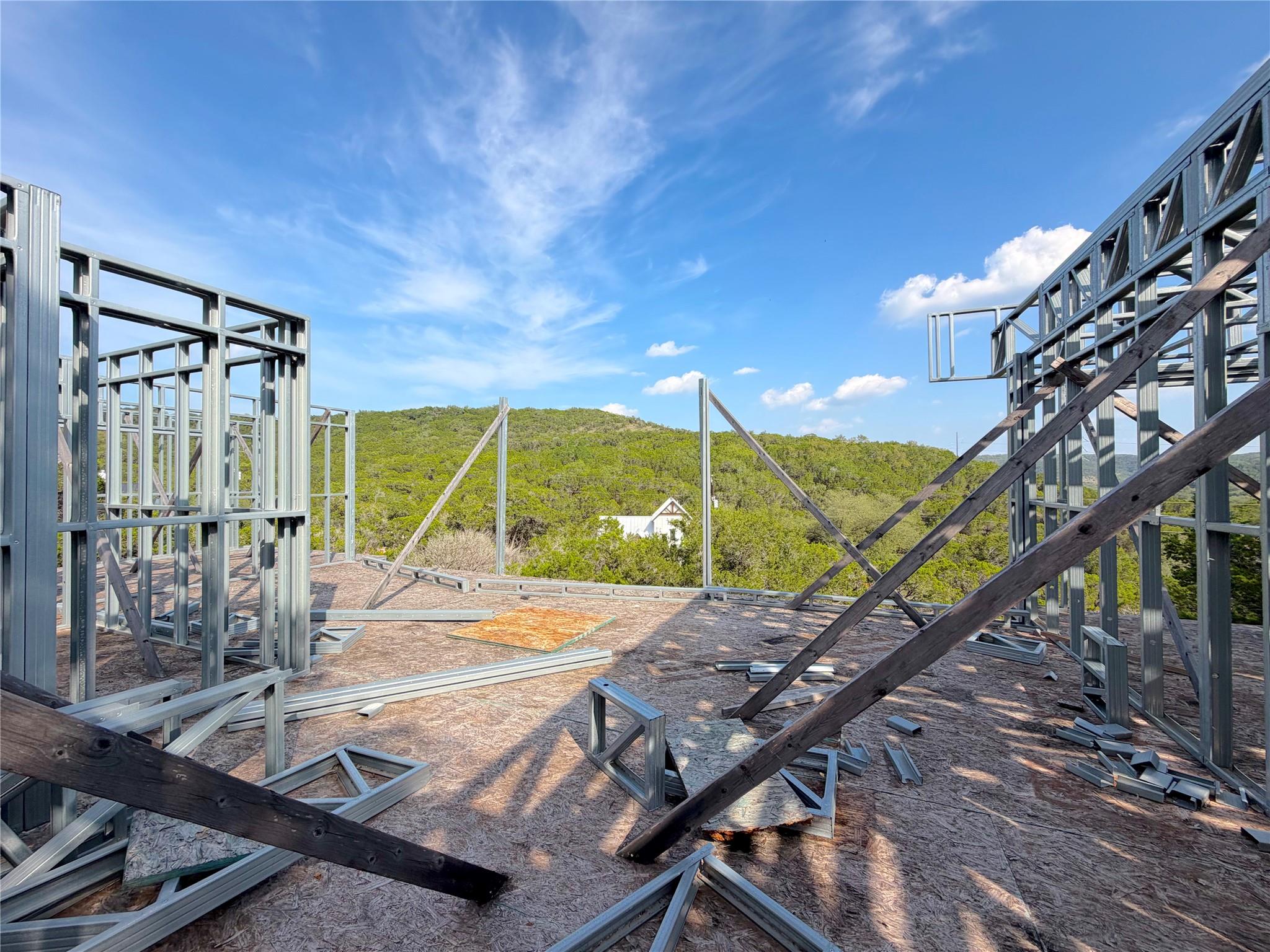 1362 Rockmoor, Canyon Lake, TX 78133