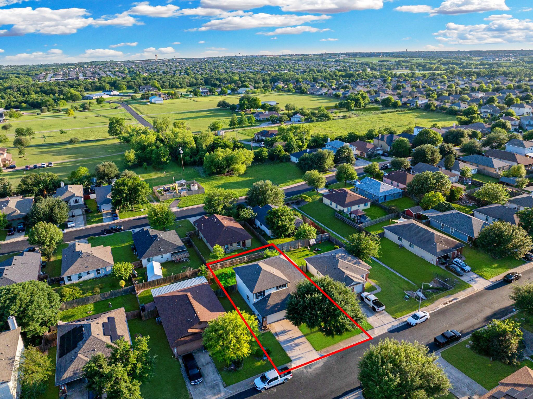 124 Steven St, Hutto, TX 78634