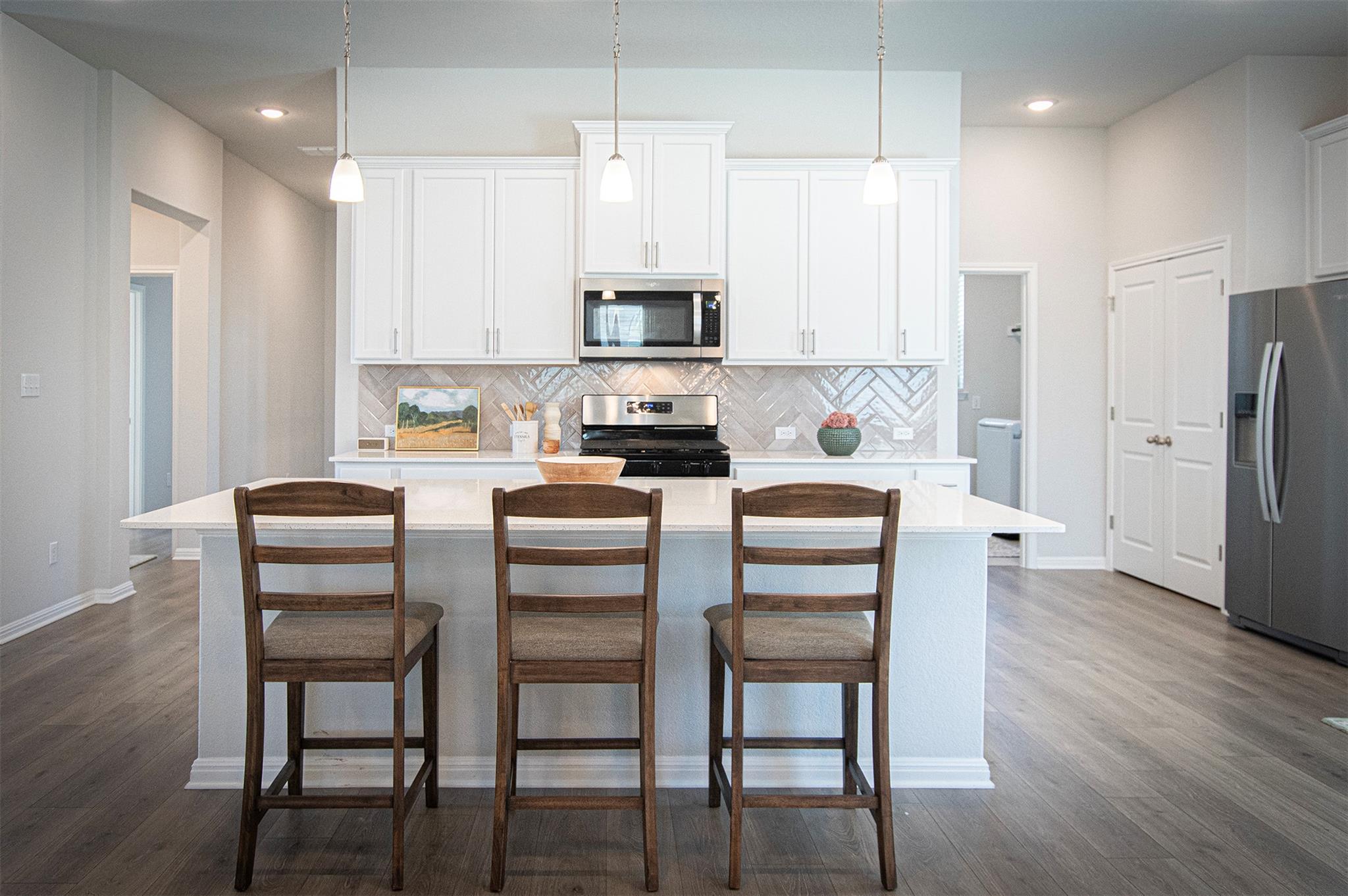 249 Treadwell Ln, Kyle, TX 78640