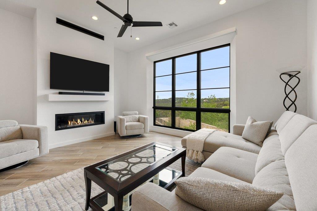 6603 Liliana Ln # 5, Austin, TX 78746