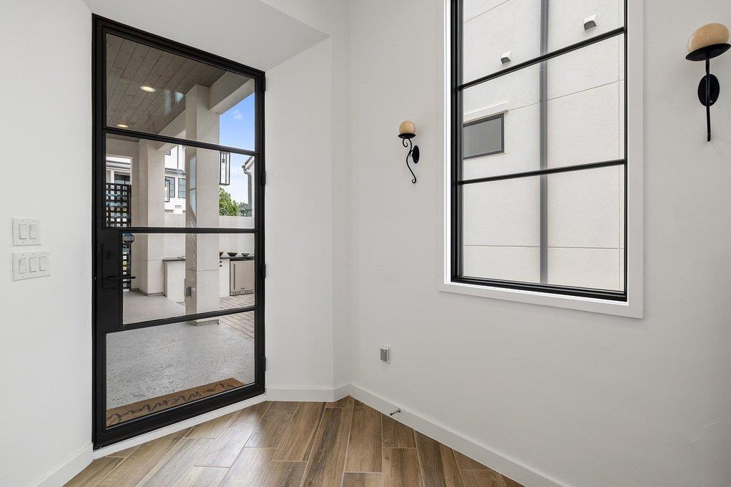 6603 Liliana Ln # 5, Austin, TX 78746