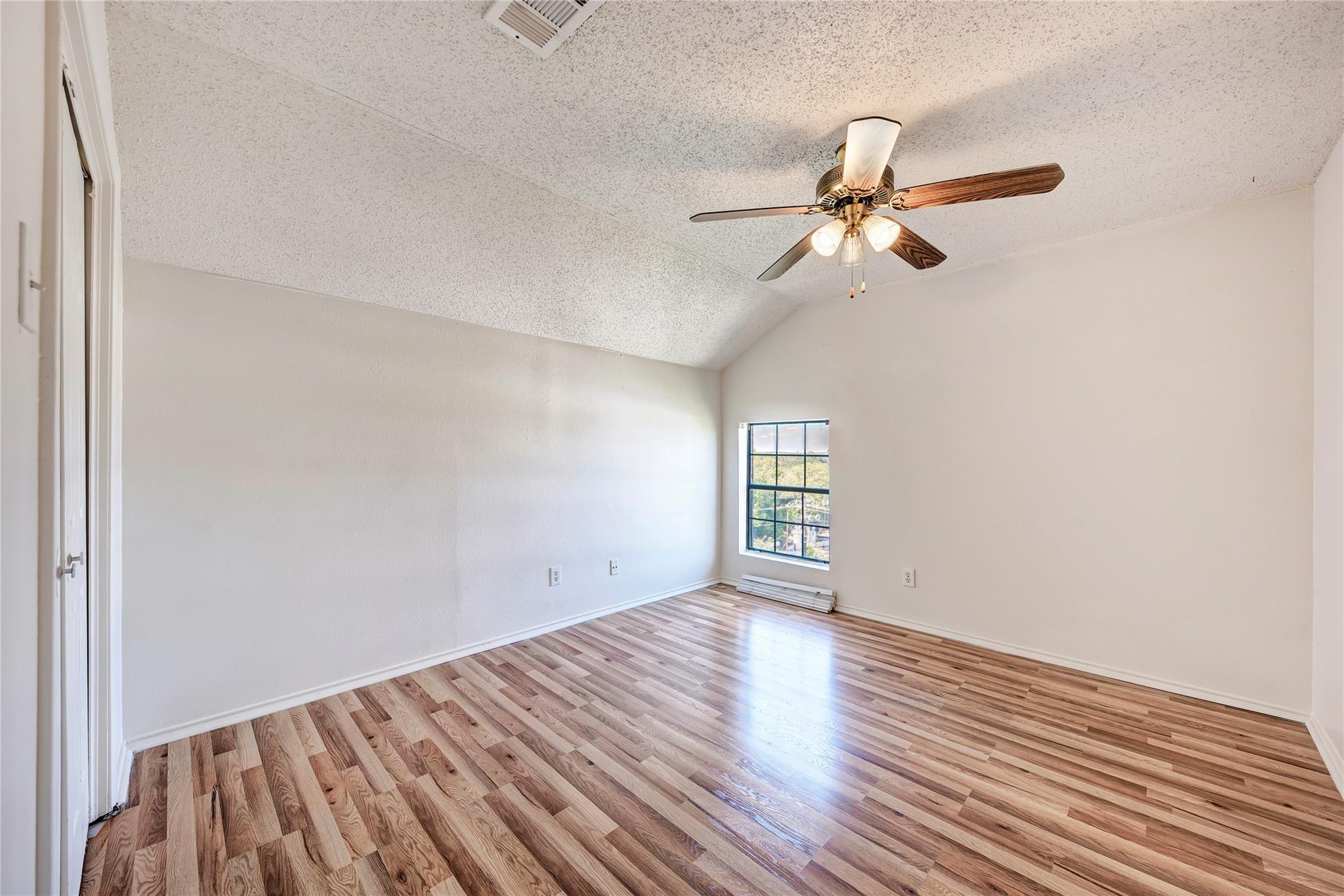 2401 Leon St # 300, Austin, TX 78705