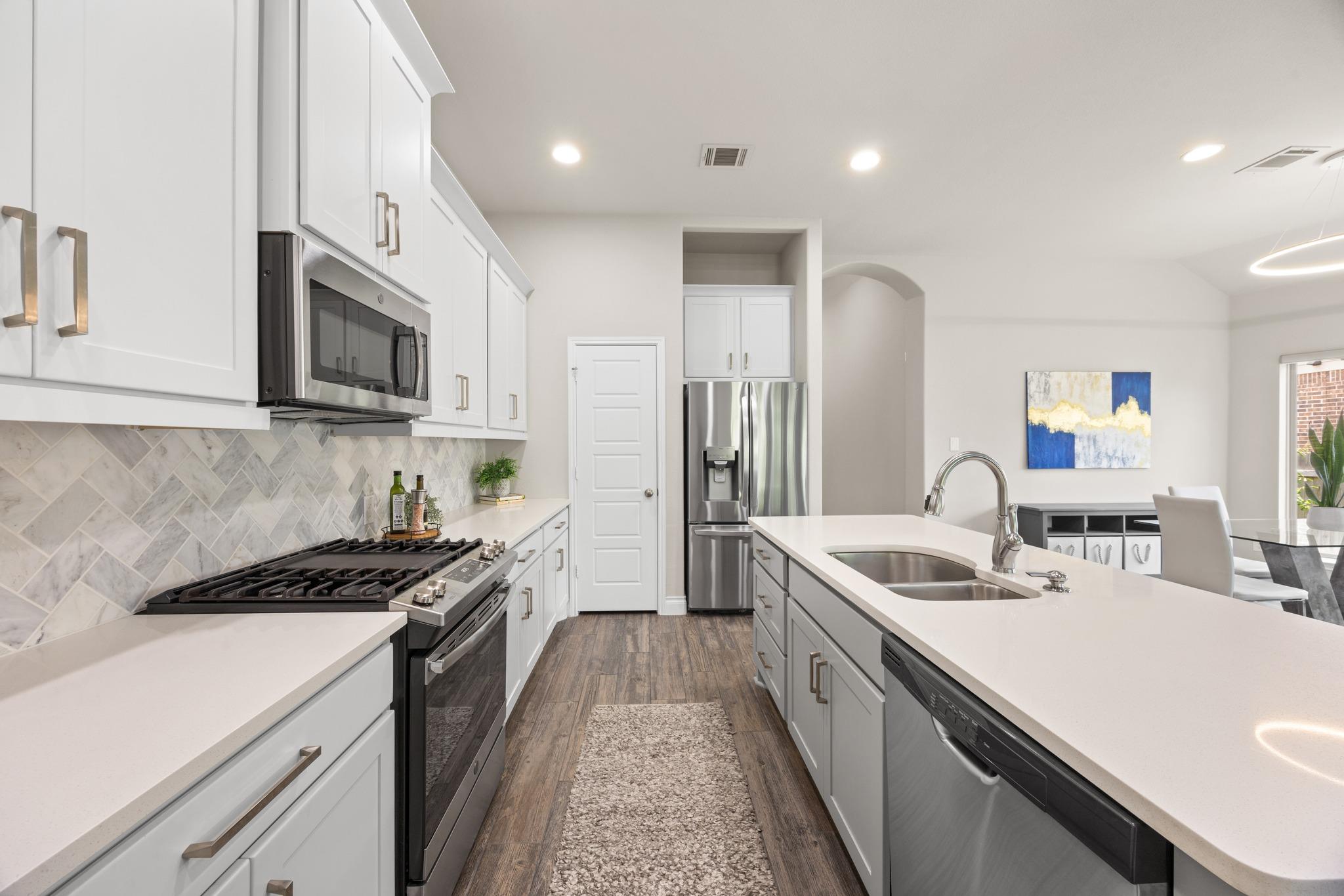 231 Krupp Ave, Liberty Hill, TX 78642