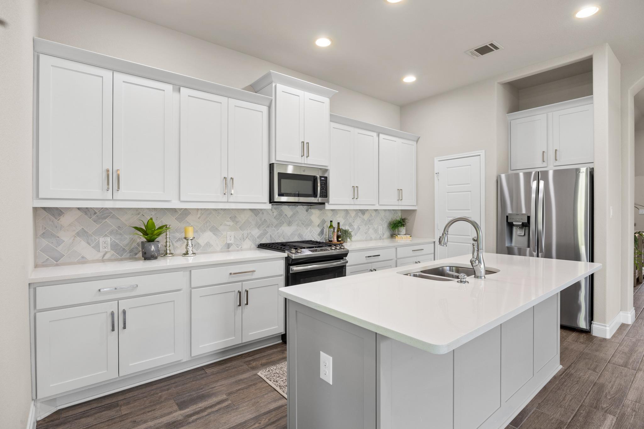 231 Krupp Ave, Liberty Hill, TX 78642