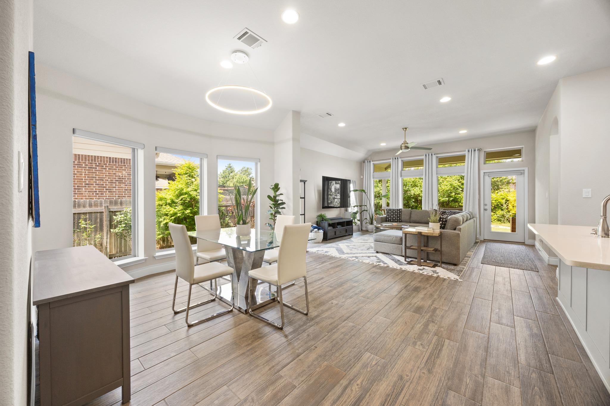 231 Krupp Ave, Liberty Hill, TX 78642