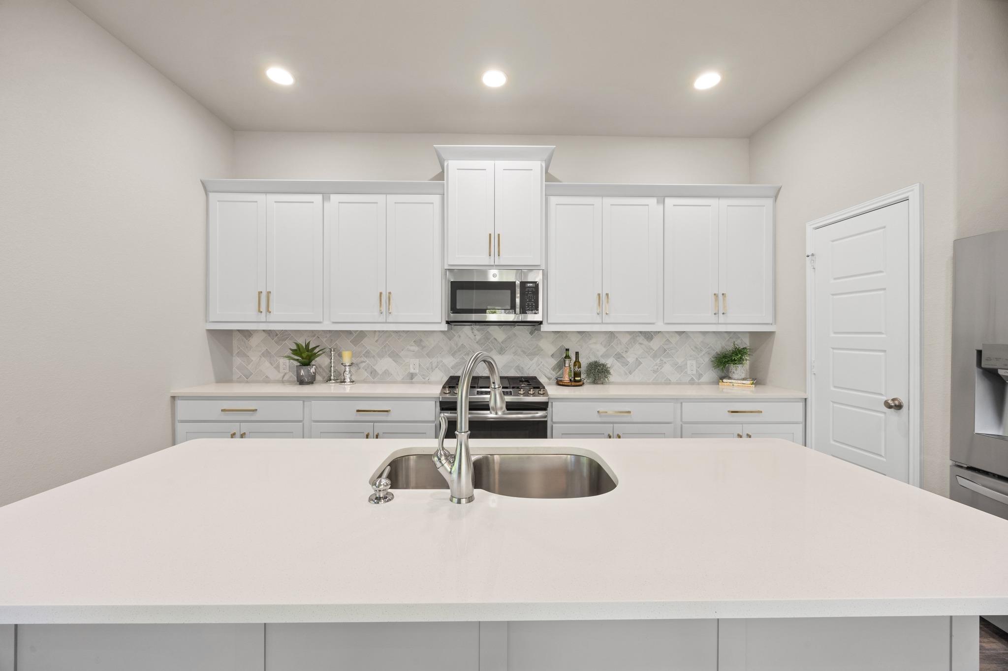 231 Krupp Ave, Liberty Hill, TX 78642