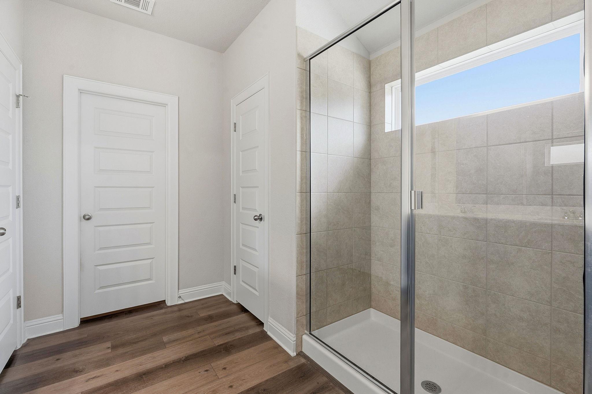 3011 American Dr, Lago Vista, TX 78645