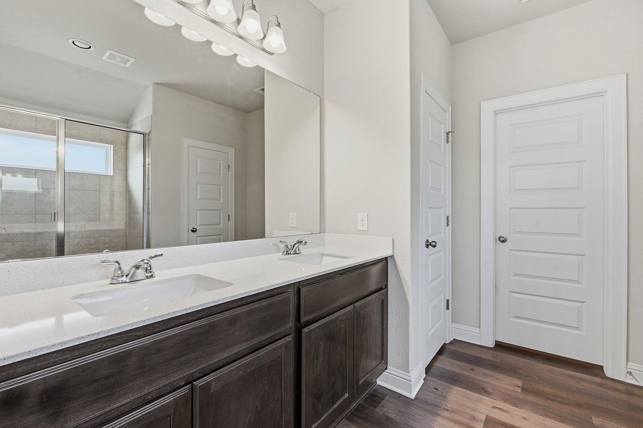 3011 American Dr, Lago Vista, TX 78645