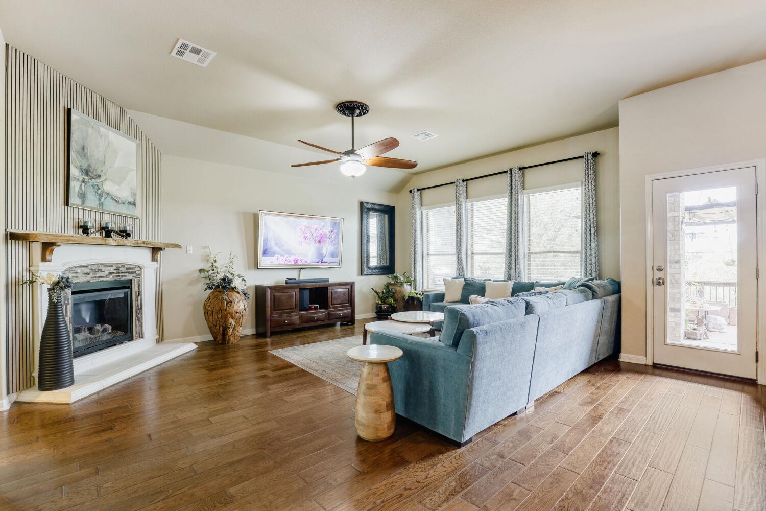 2608 Outlook Ridge Loop, Leander, TX 78641