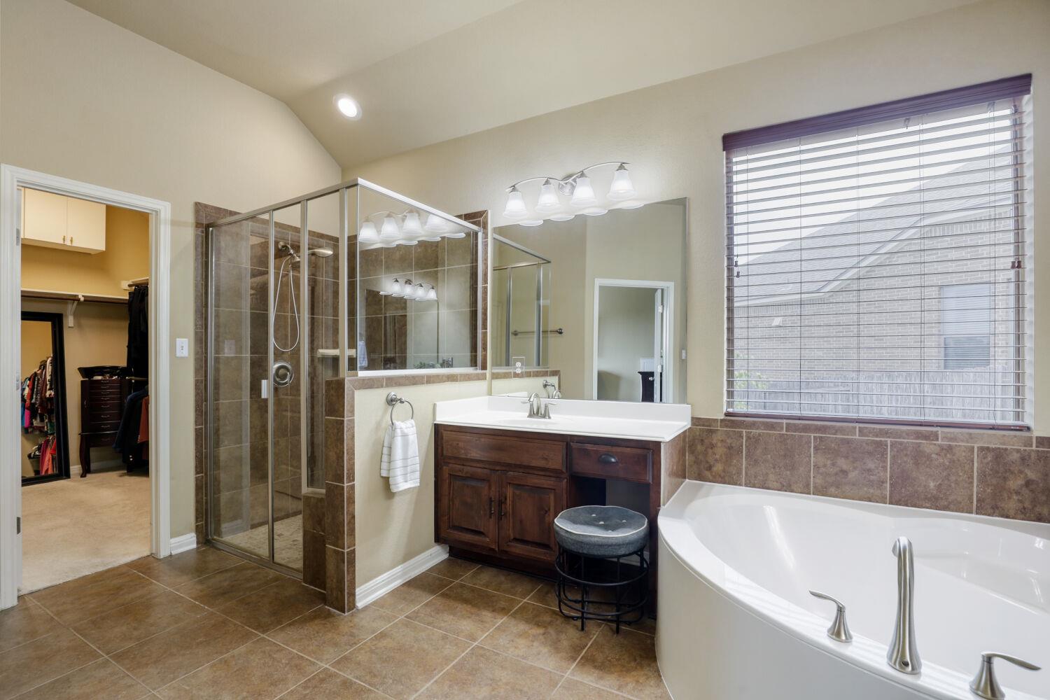 2608 Outlook Ridge Loop, Leander, TX 78641