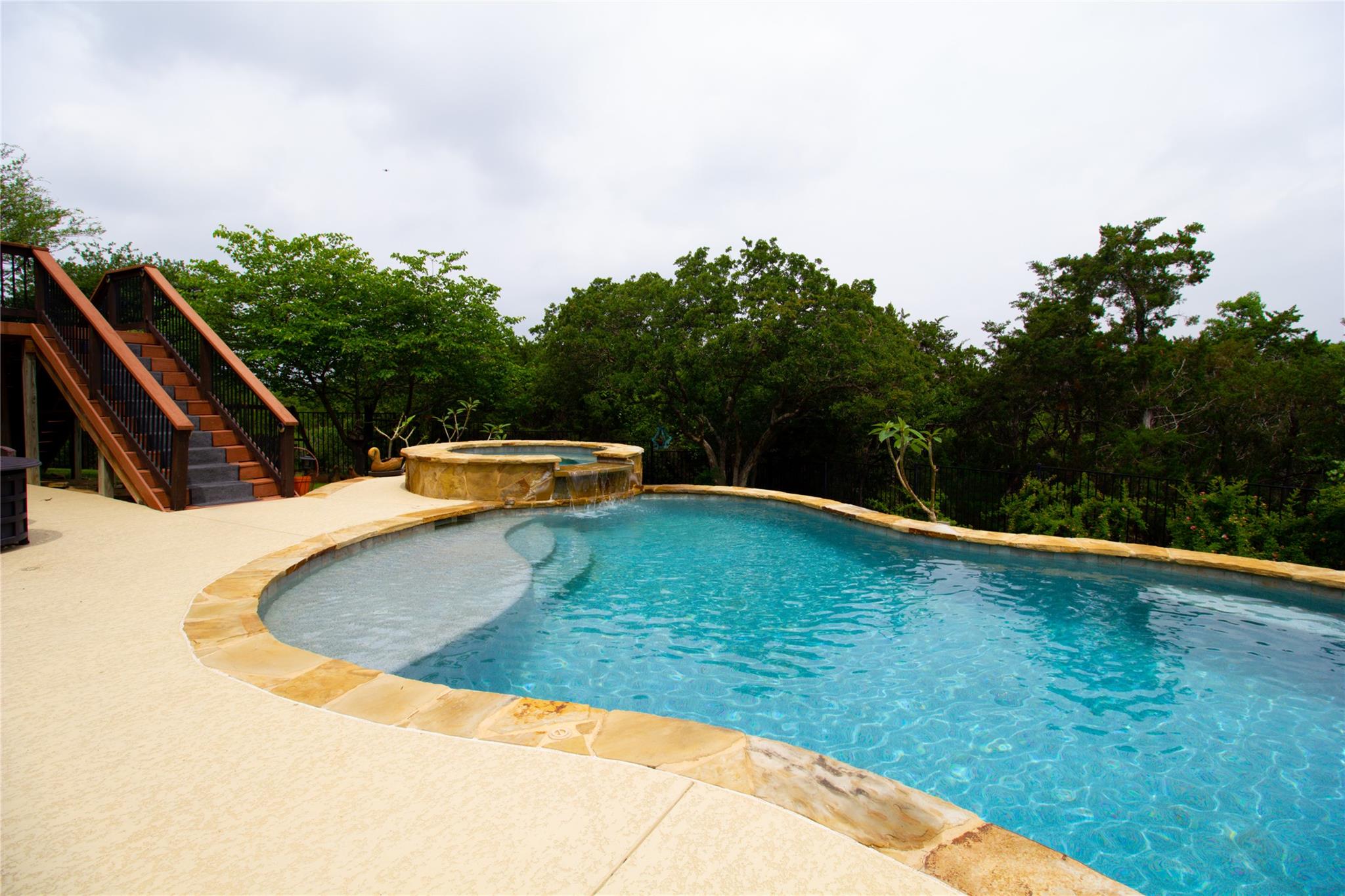 2608 Outlook Ridge Loop, Leander, TX 78641