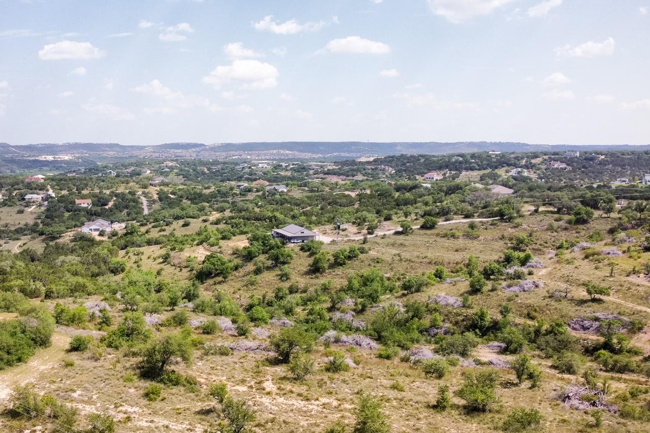 4411 Bob Wire Rd, Spicewood, TX 78669