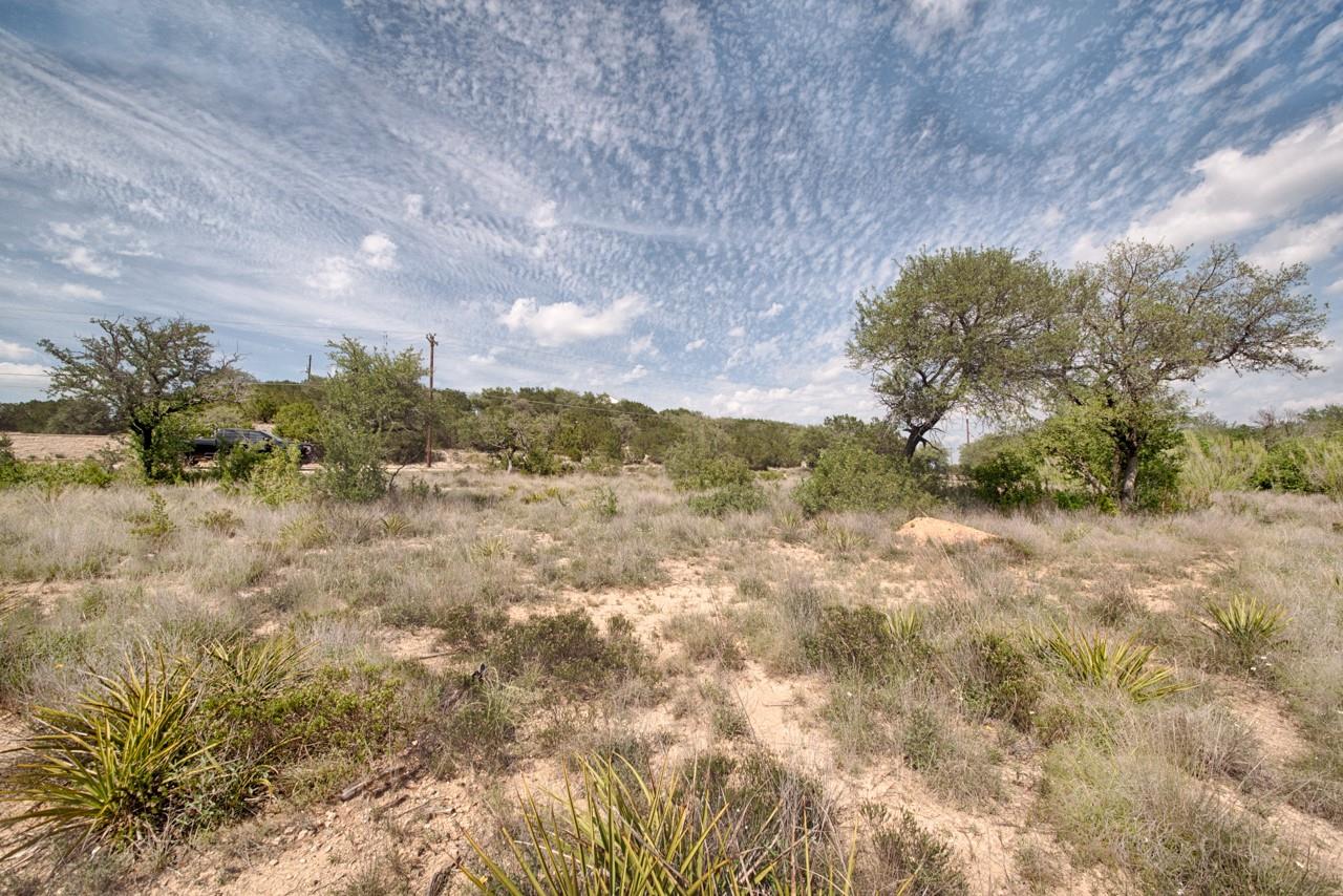 4411 Bob Wire Rd, Spicewood, TX 78669