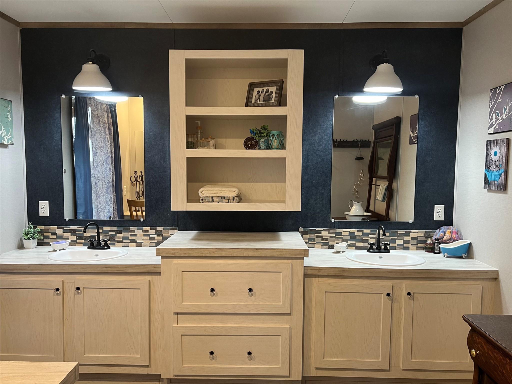 2949 County Road 437, Thorndale, TX 76577