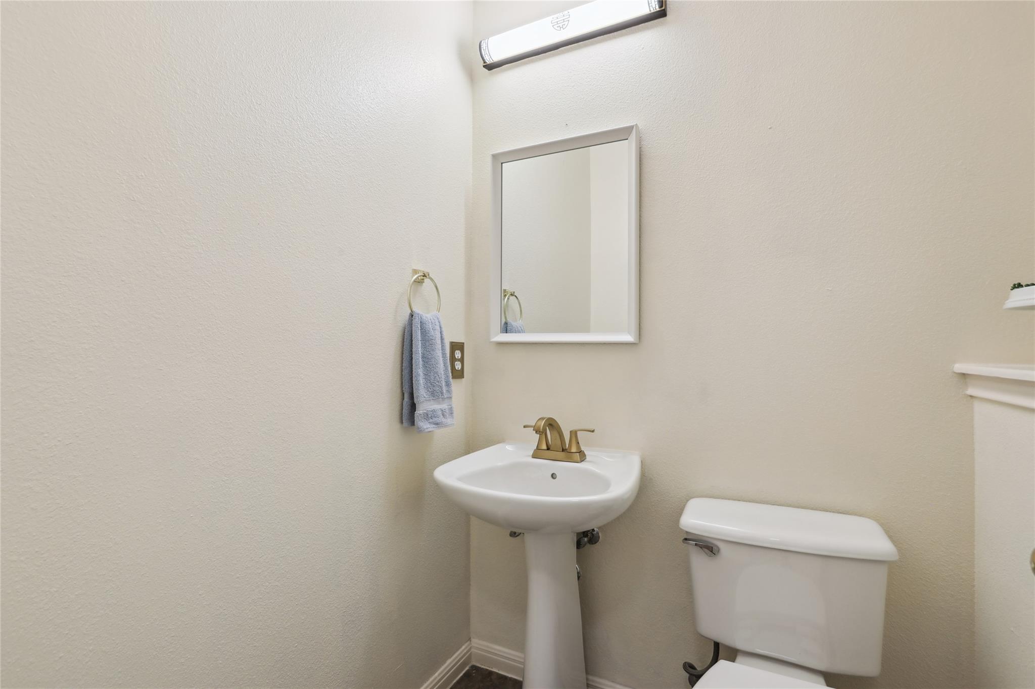 3805 Pebble Ct, Round Rock, TX 78664